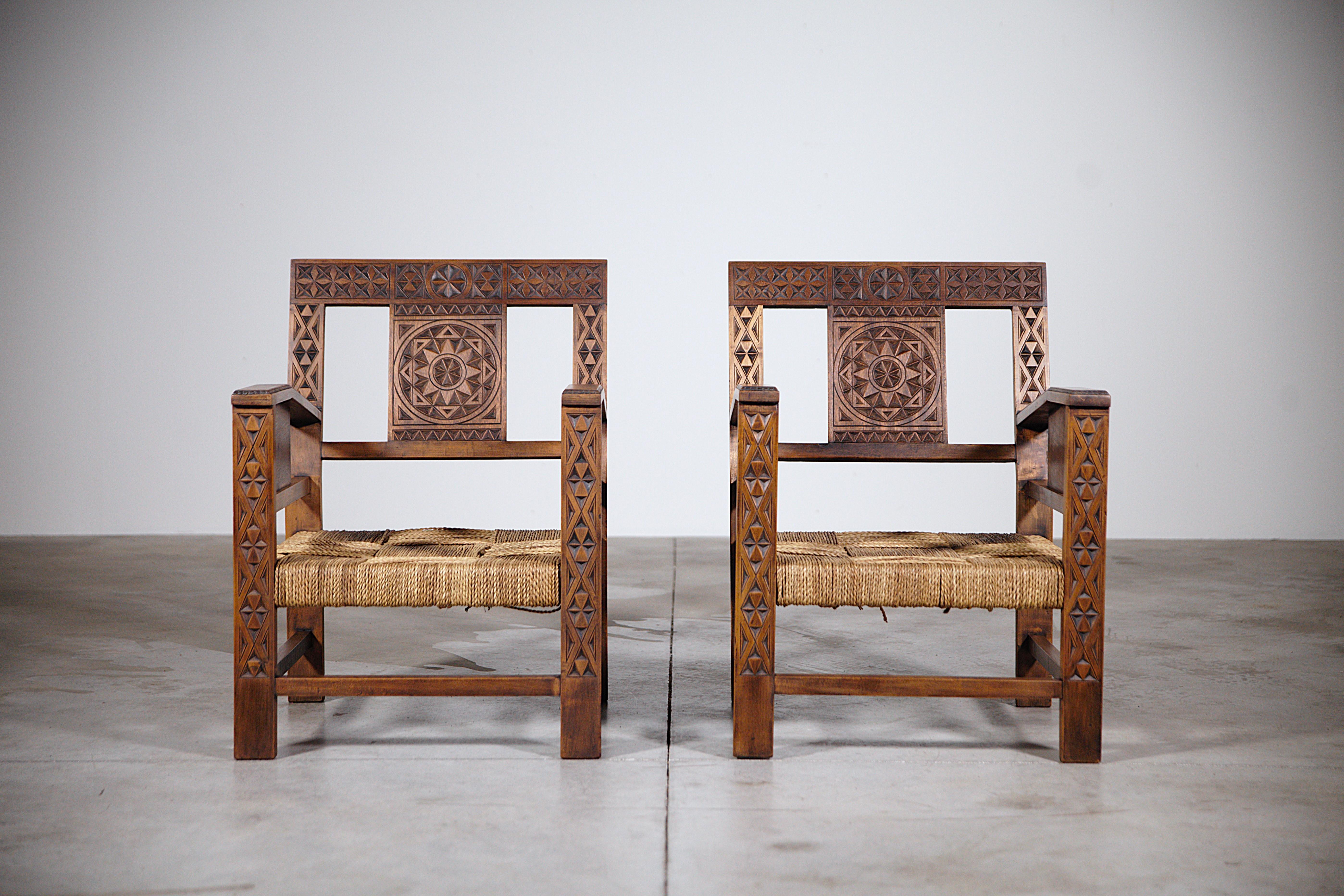 Pareja de Sillones Bajos Moriscos Años 70 en venta 7