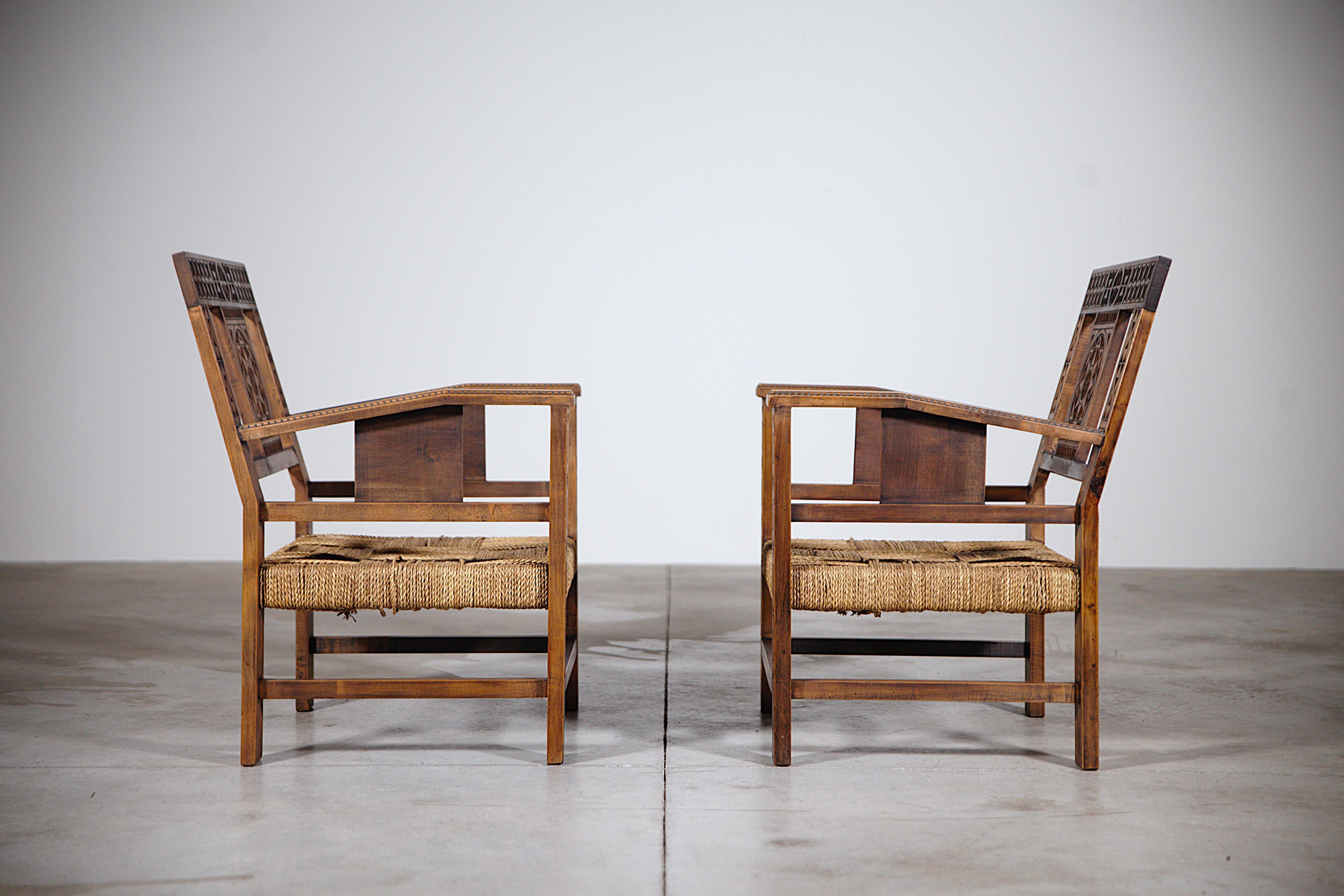 Pareja de Sillones Bajos Moriscos Años 70 en venta 8