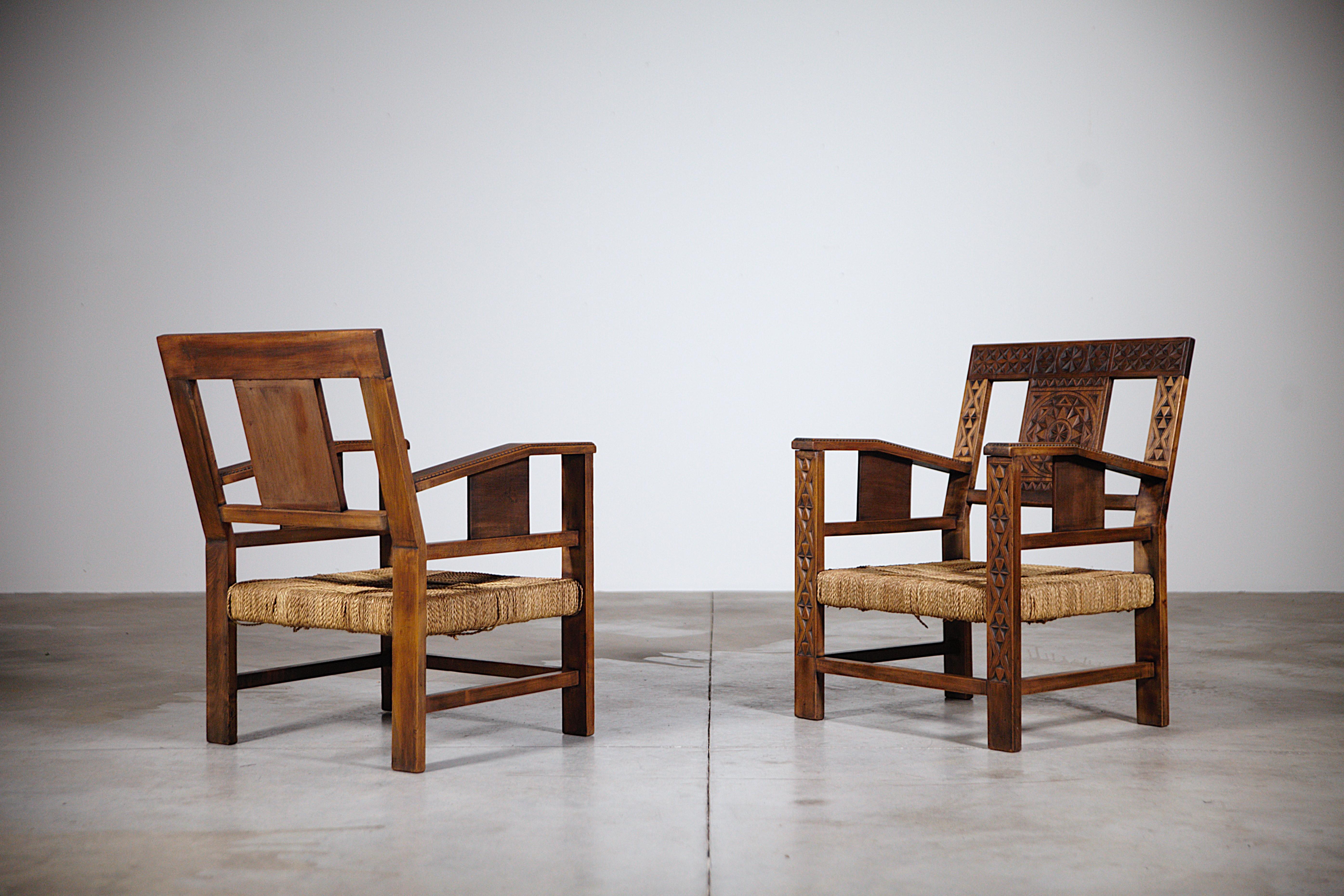 Pareja de Sillones Bajos Moriscos Años 70 en venta 10