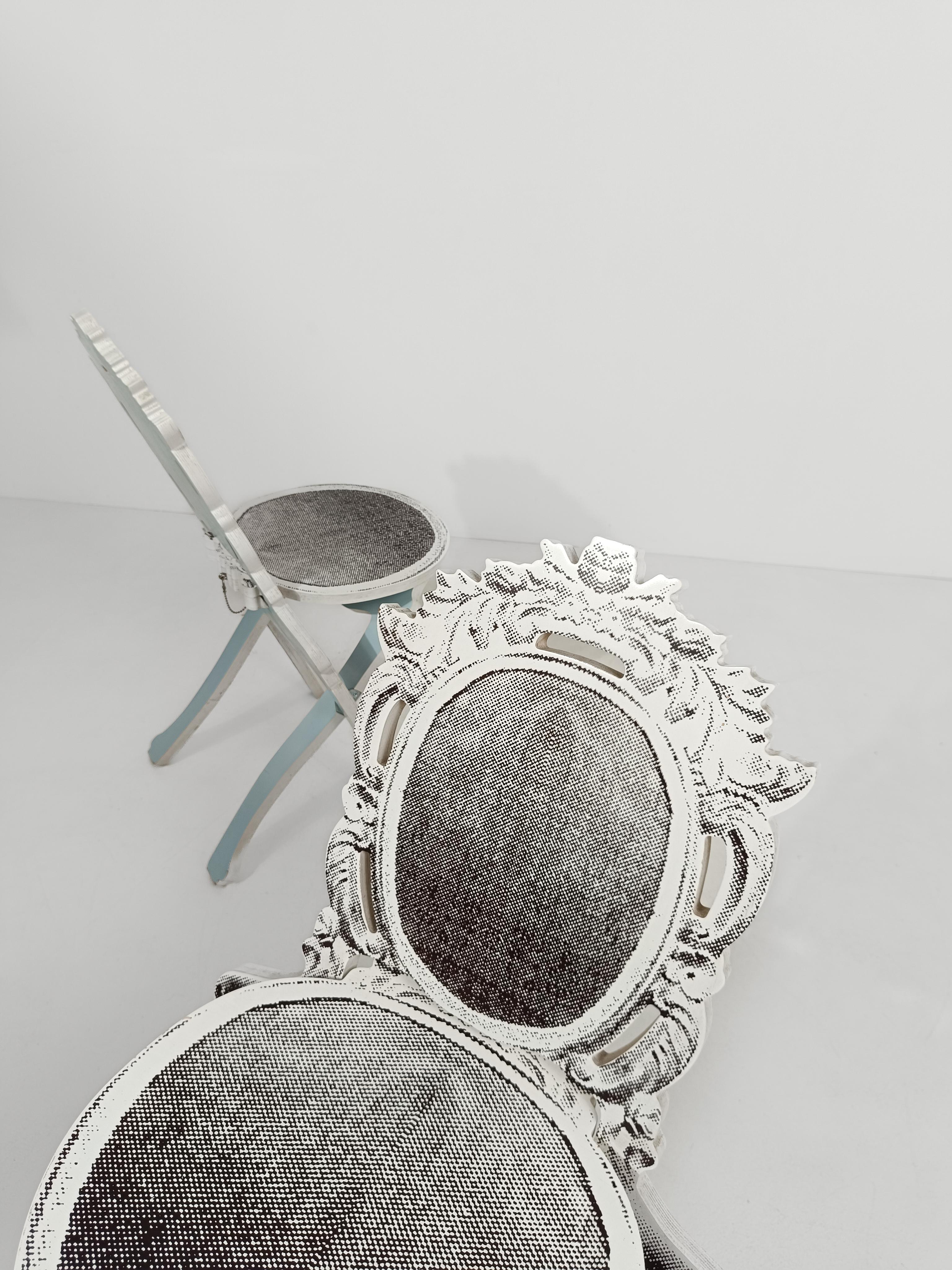 European A Pair of Madame De Pompadour Folding Chairs By Vivian Van Schagen, Rococo Style For Sale