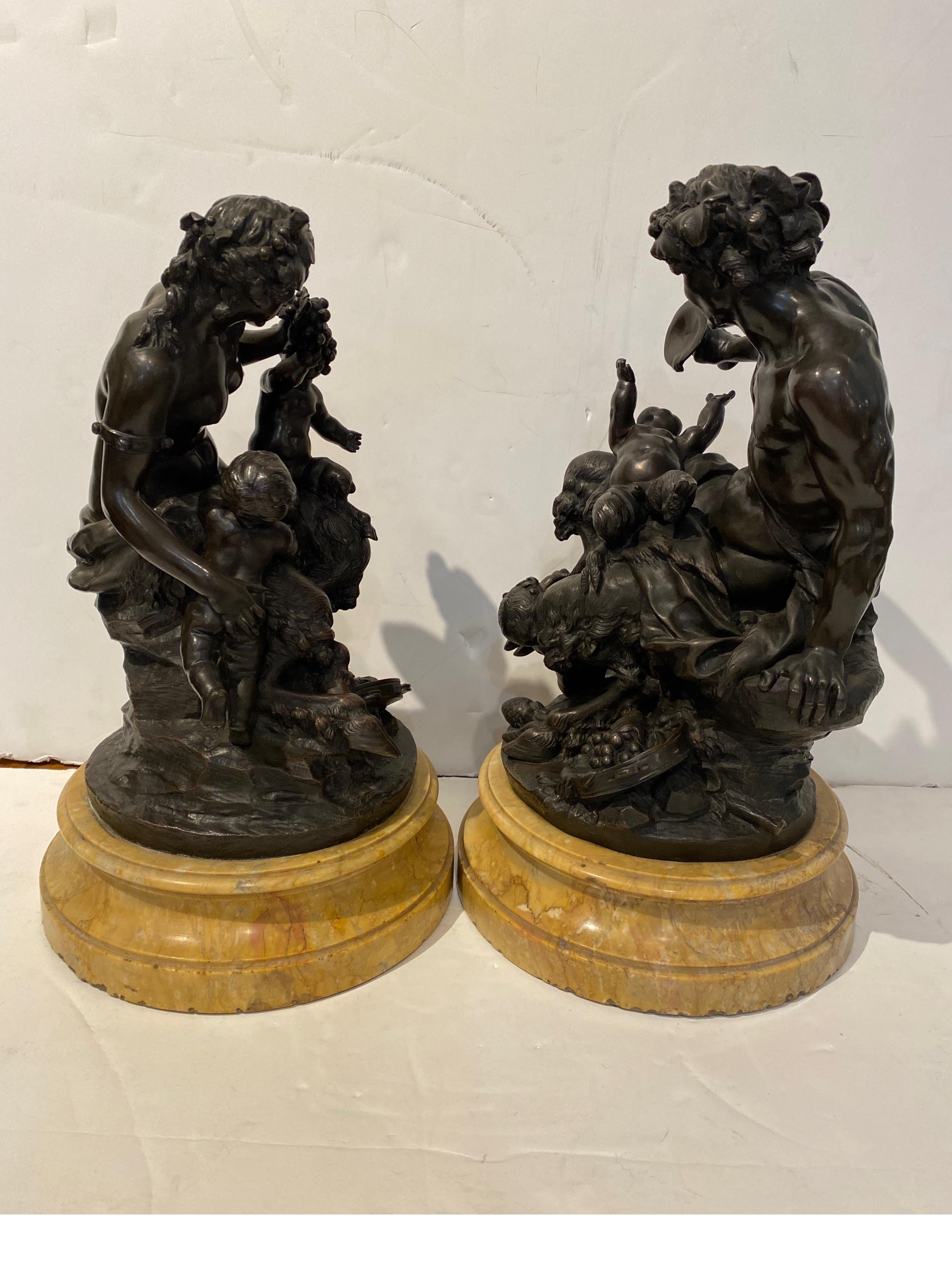 Paire de magnifiques sculptures en bronze patiné d'après Clodian en vente 3