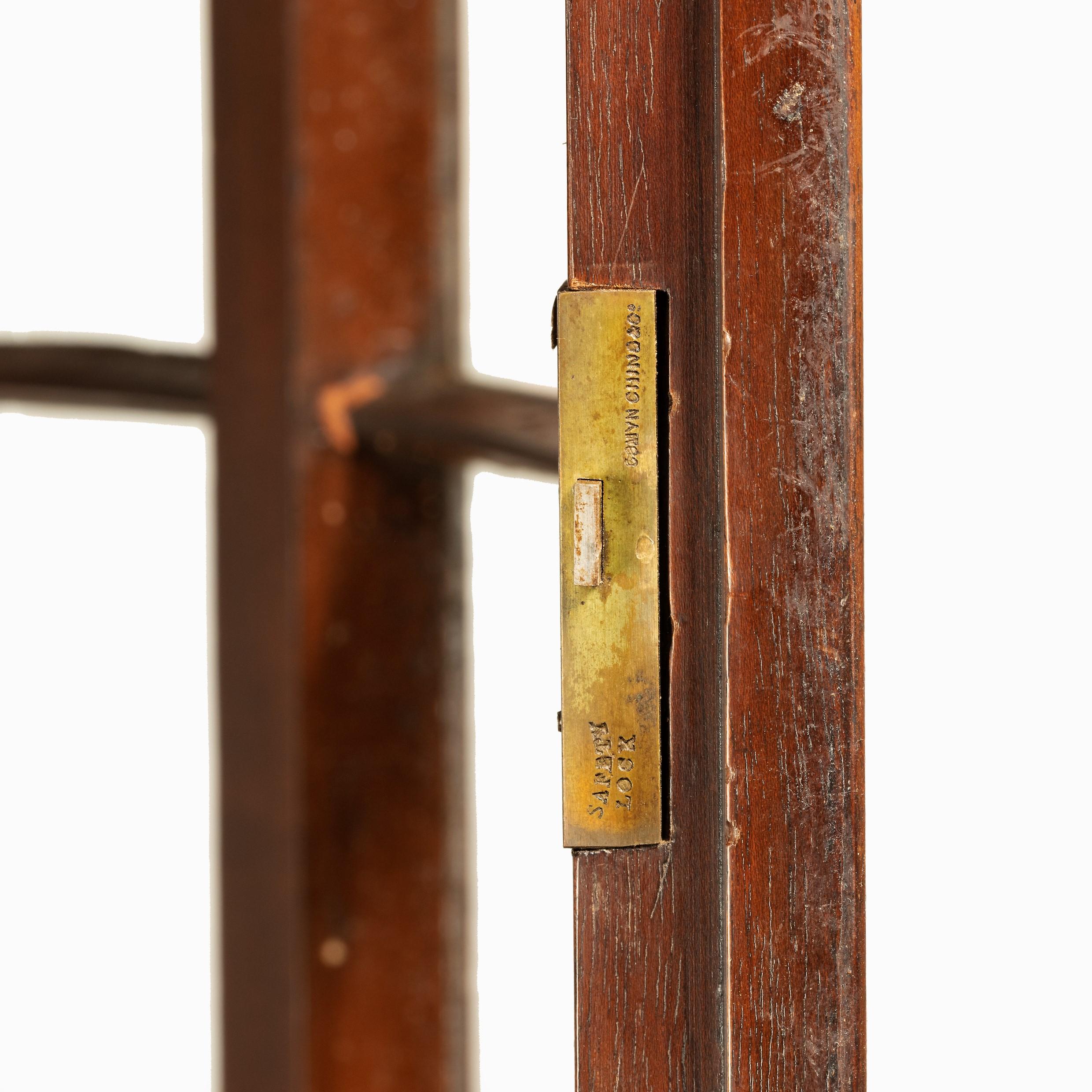 English Pair of Mahogany Shaped Display Cabinets Attributed to Gillows