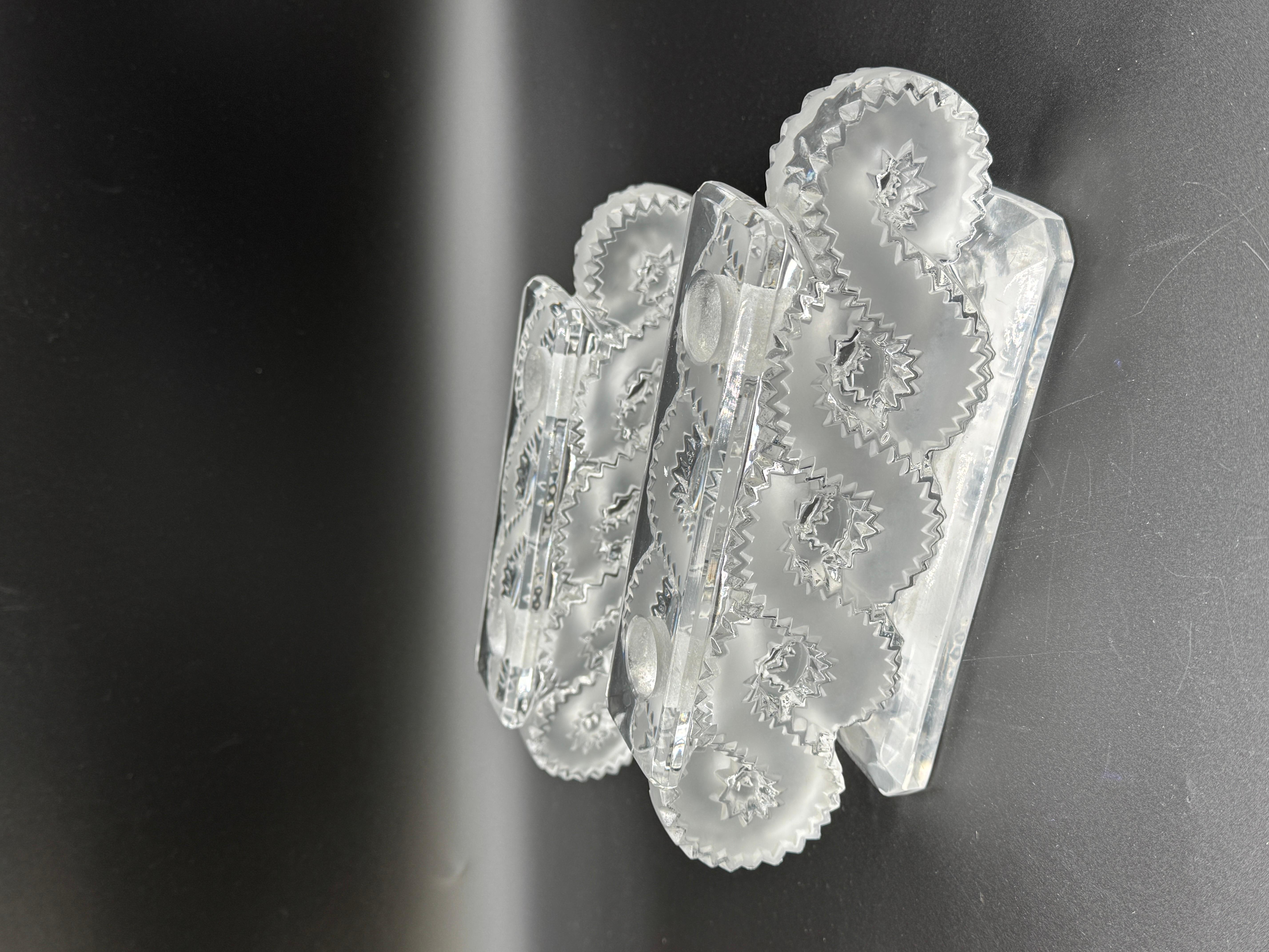 Français Paire de chandeliers Auriac de la Maison Lalique 1940tys en vente