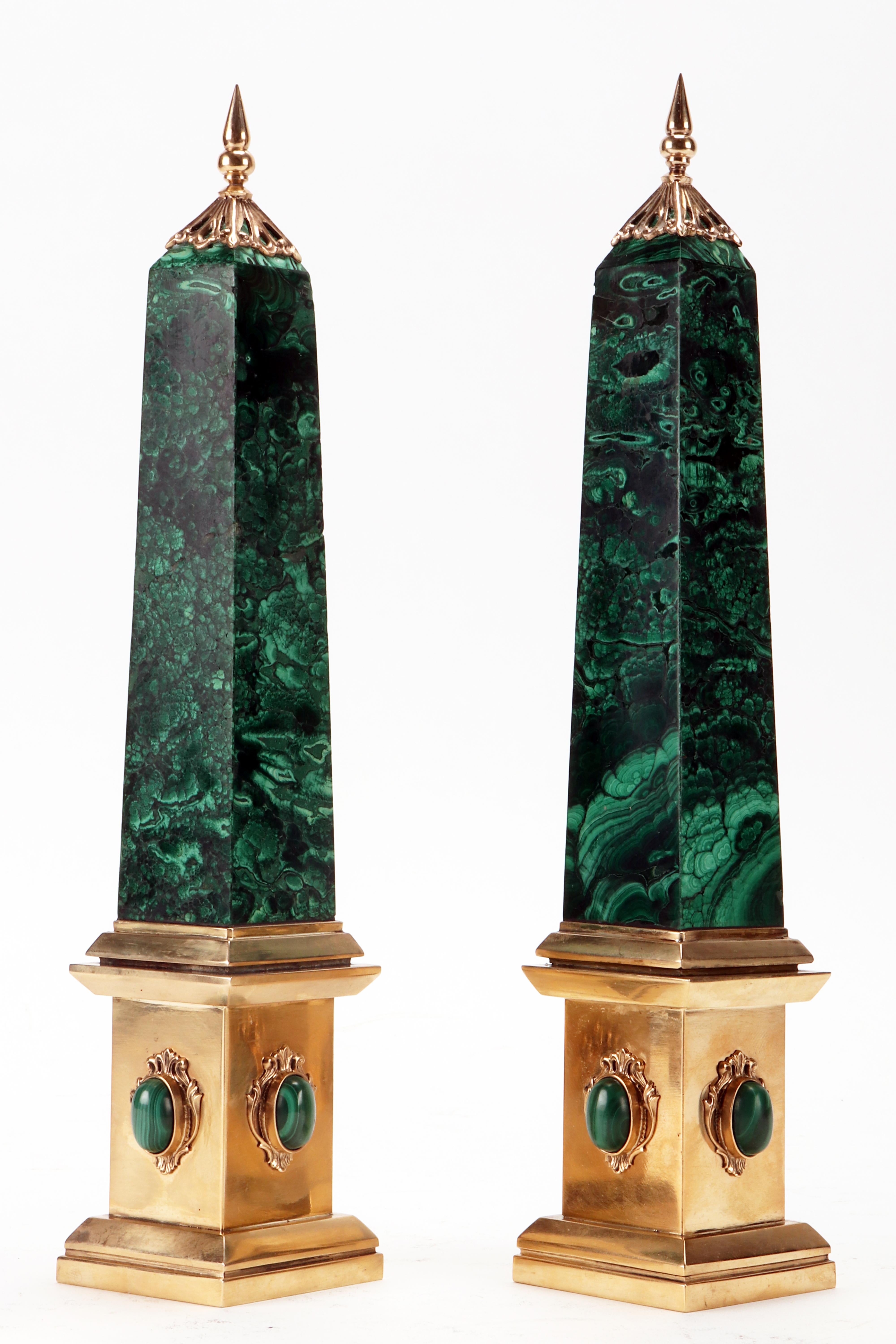 Pair of Malachite Grand Tour Obelisks, Italy Second Half of 19th Century In Good Condition For Sale In Milan, IT