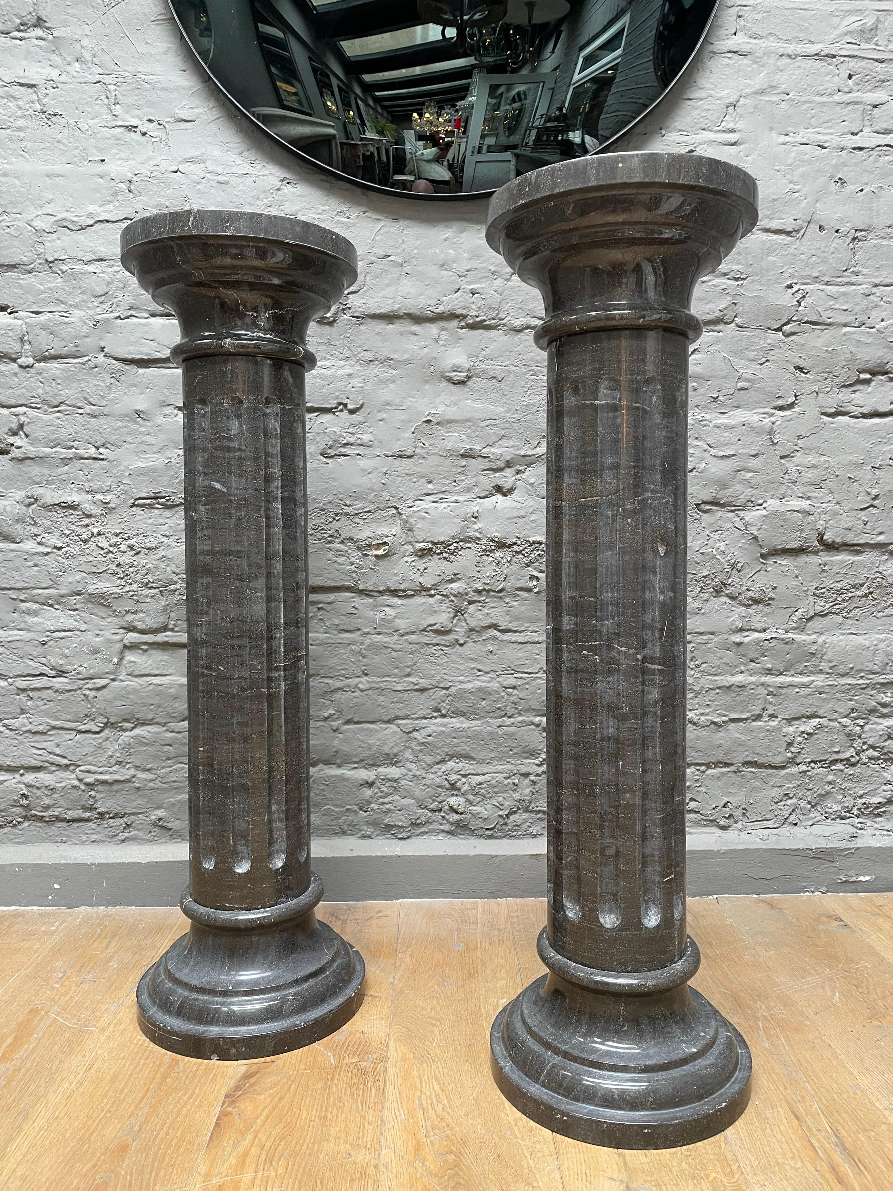 Carved Pair of Marble Columns in Black Belgian Fossil Marble For Sale