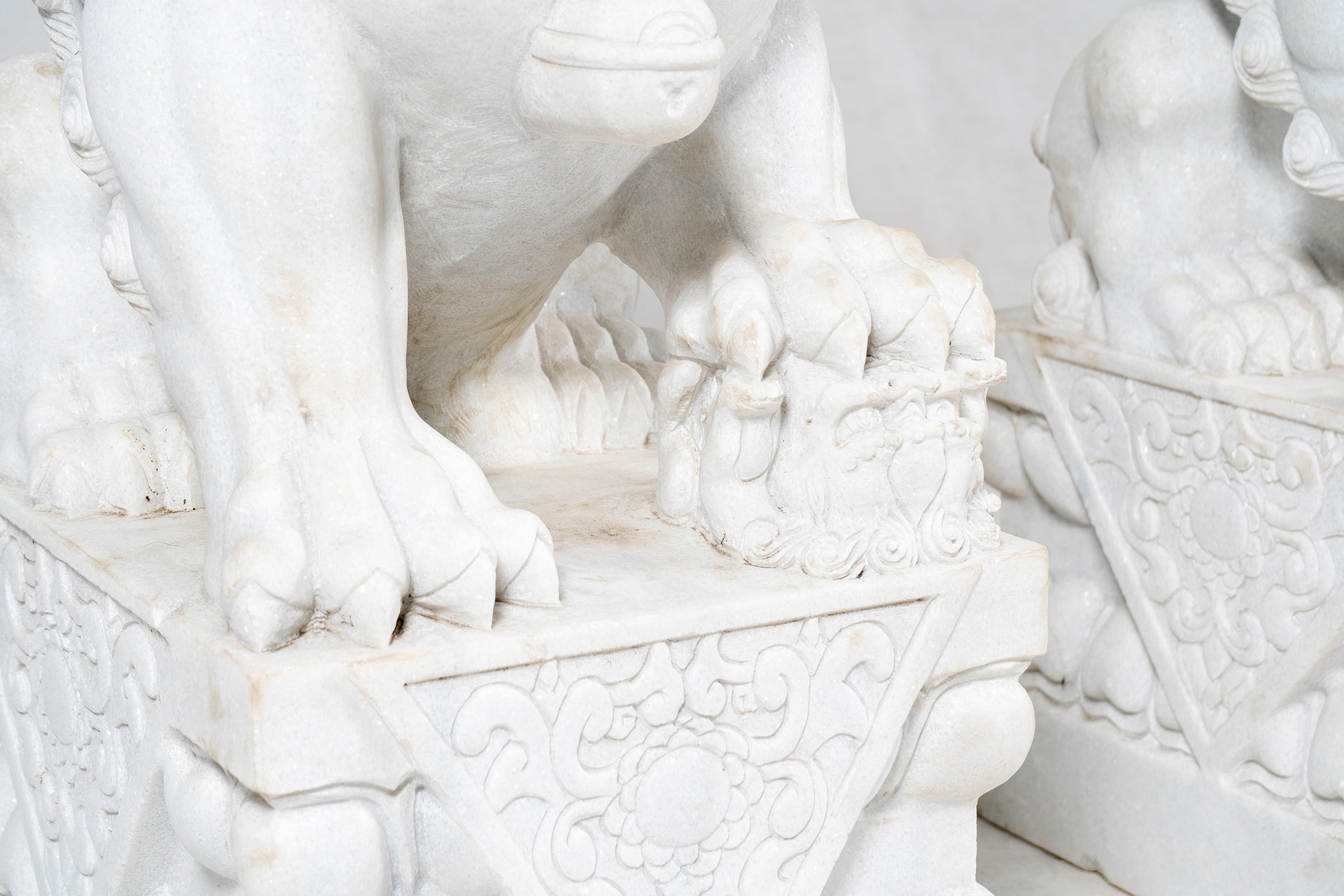 A Pair of Marble Foo Lions 8