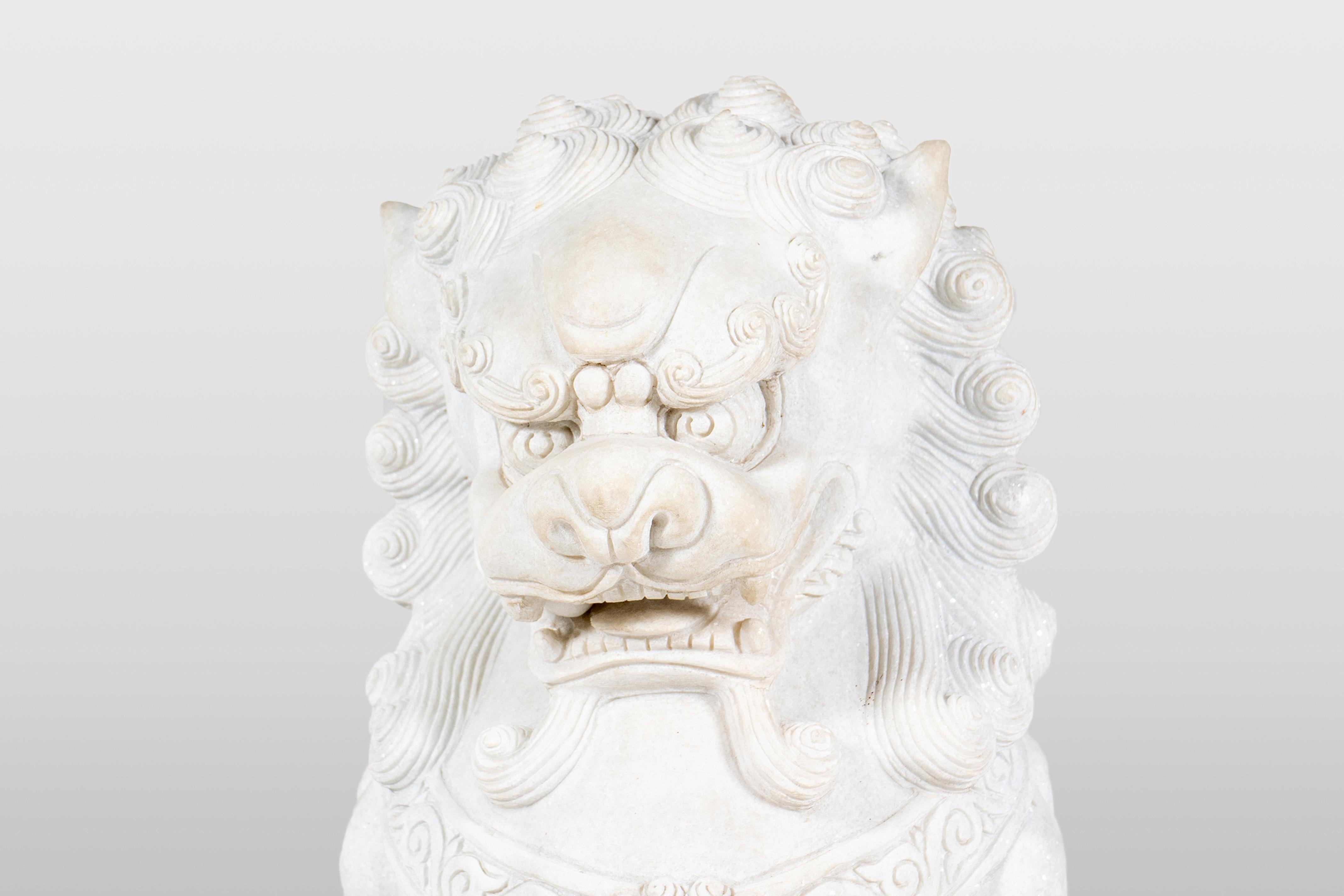A Pair of Marble Foo Lions 4