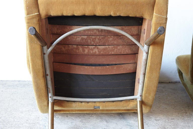 Pair of Marco Zanuso Senior Chairs, Arflex, France, 1960s for Reupholstery For Sale 3
