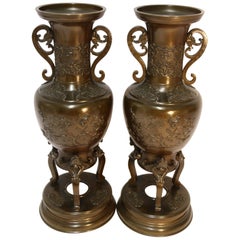 Pair of Meiji Period 19th Century Japanese Bronze Vases, circa 1900