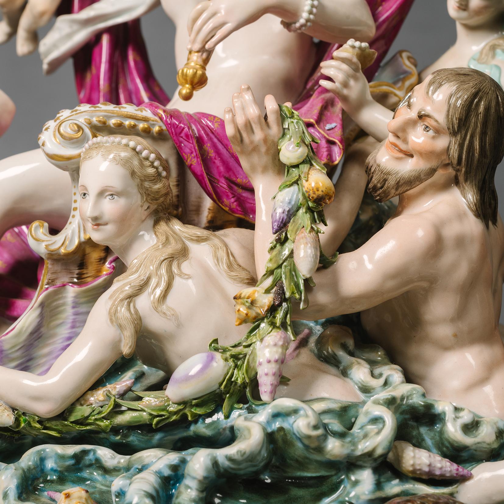 Una coppia di gruppi figurativi mitologici in Meissen Porcelain in vendita 3