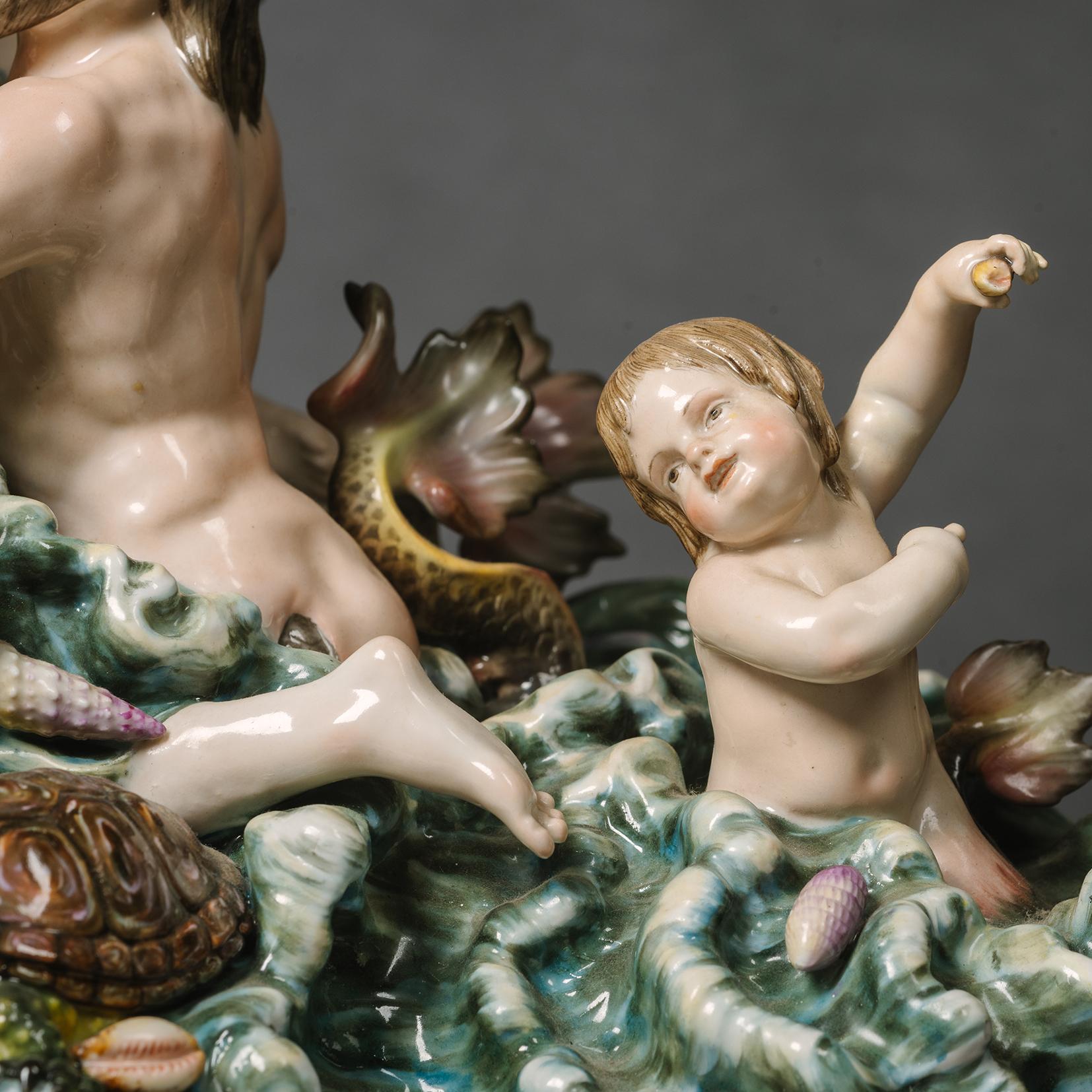 Una coppia di gruppi figurativi mitologici in Meissen Porcelain in vendita 5