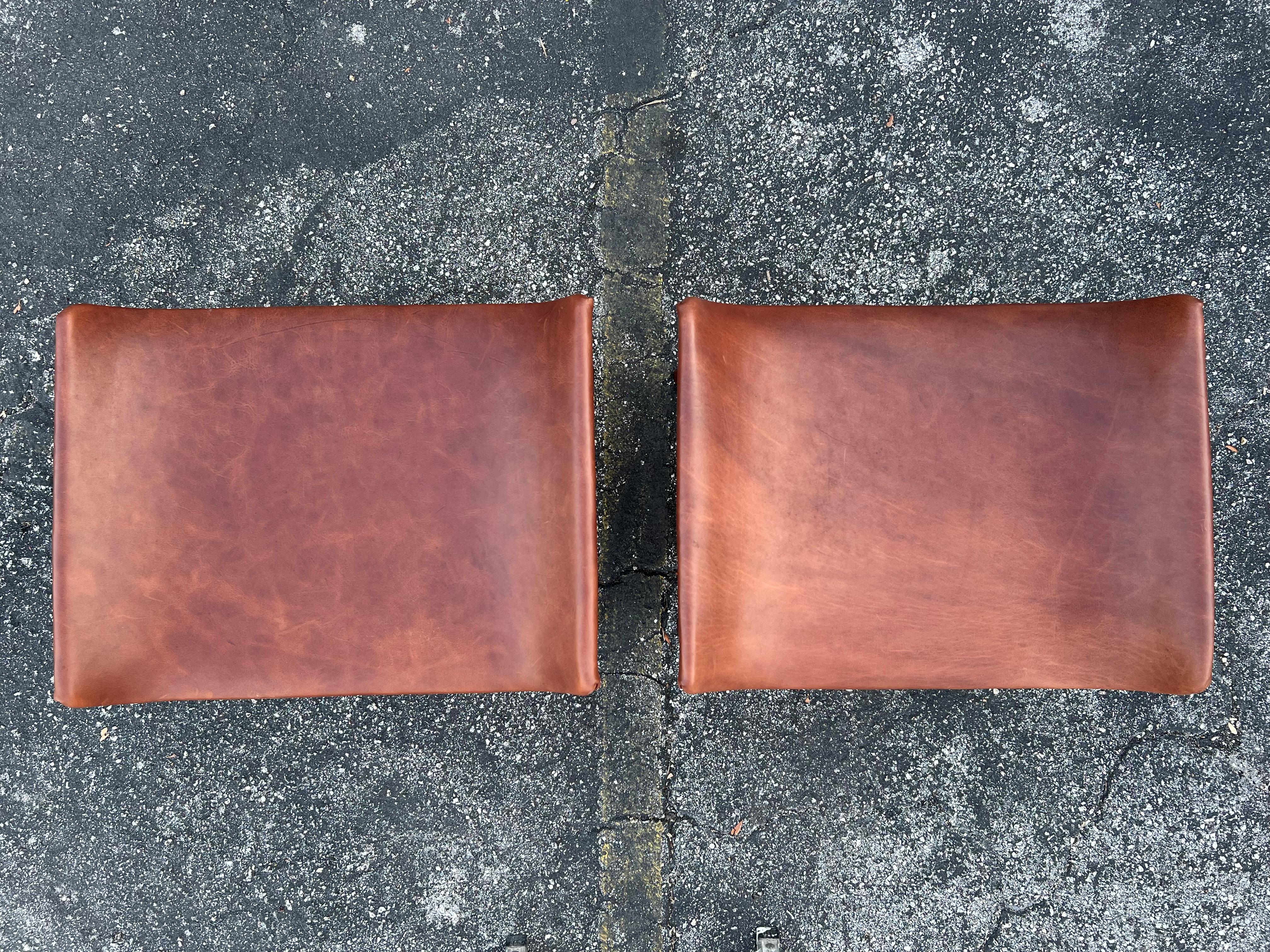 Ein Paar Mel Abitz Große Hocker für Galloway's Ca' 1960's in Brown Leder im Angebot 10