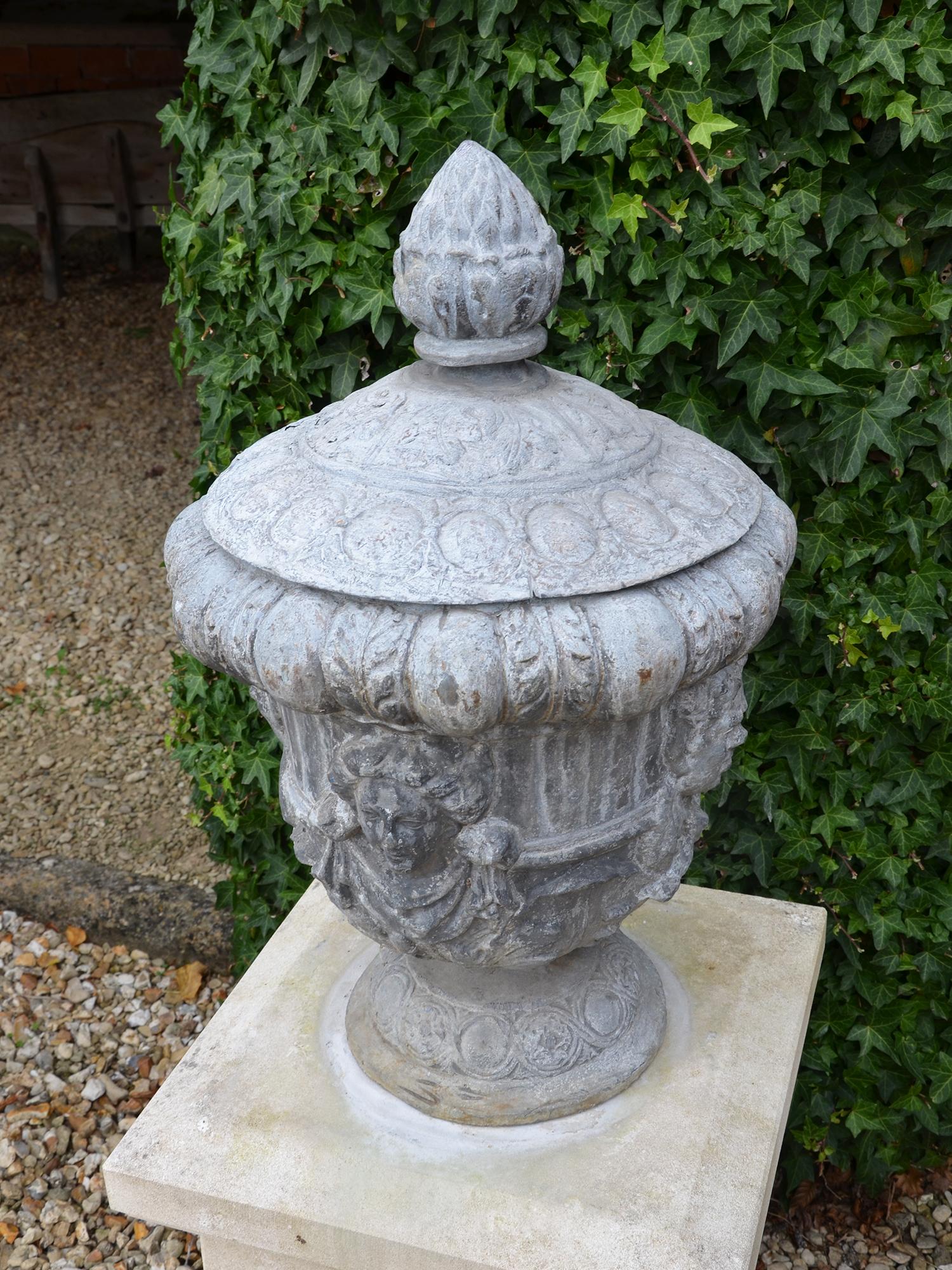 Pair of Mid-20th Century Lead Finial Urns For Sale 2