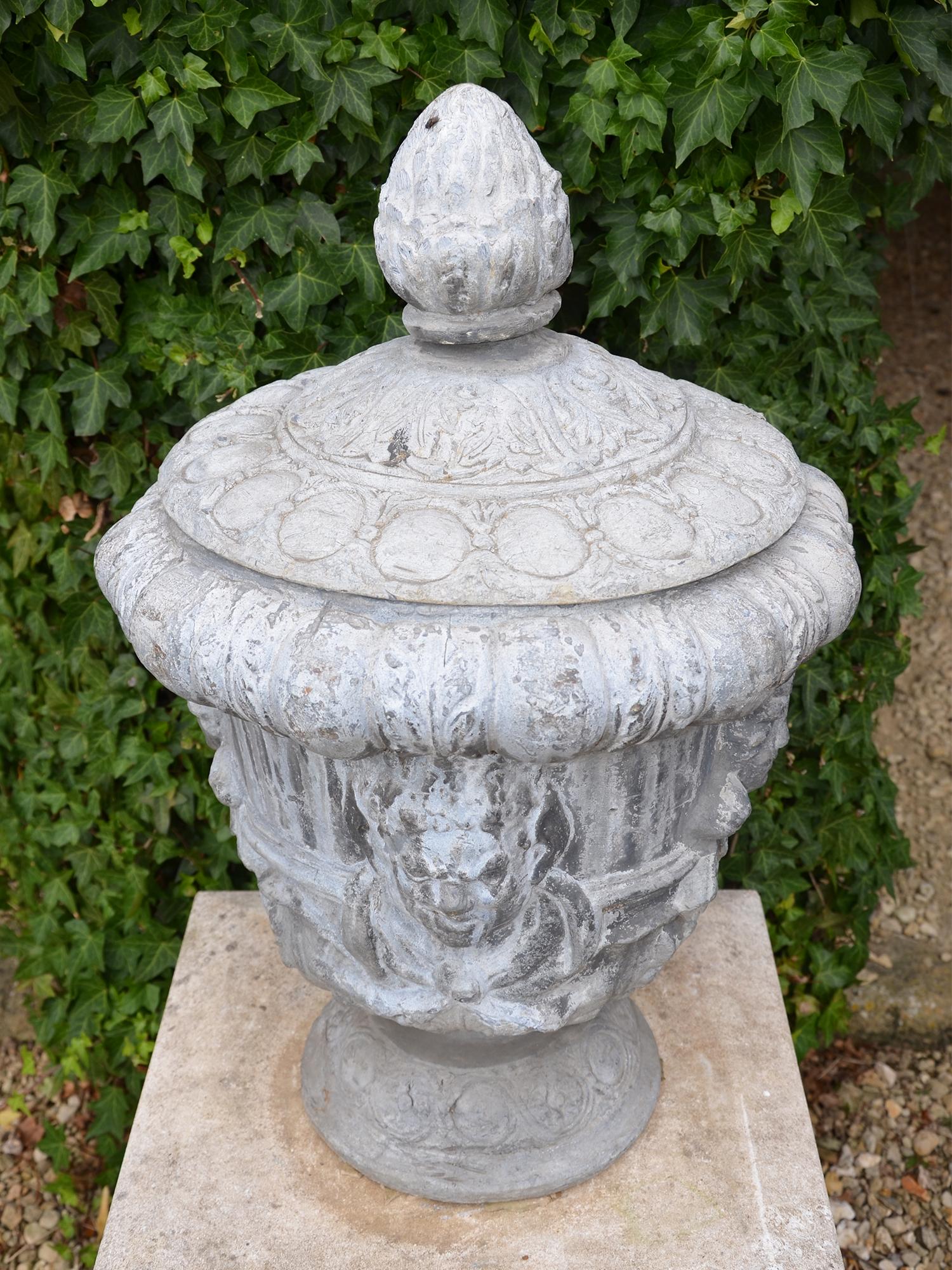 Pair of Mid-20th Century Lead Finial Urns For Sale 3