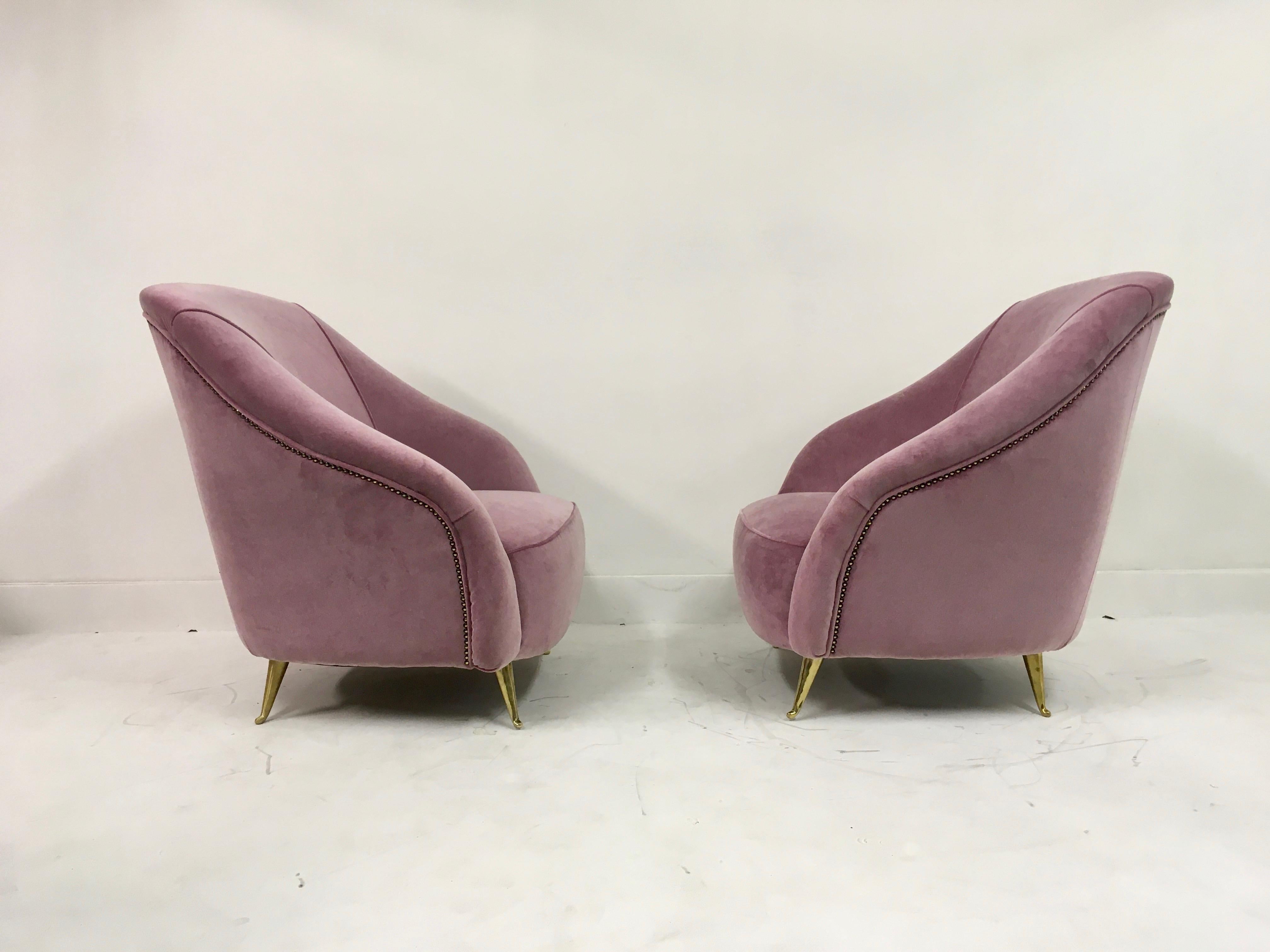 Mid-Century Modern Pair of Midcentury 1950s Italian Armchairs in Pink Velvet