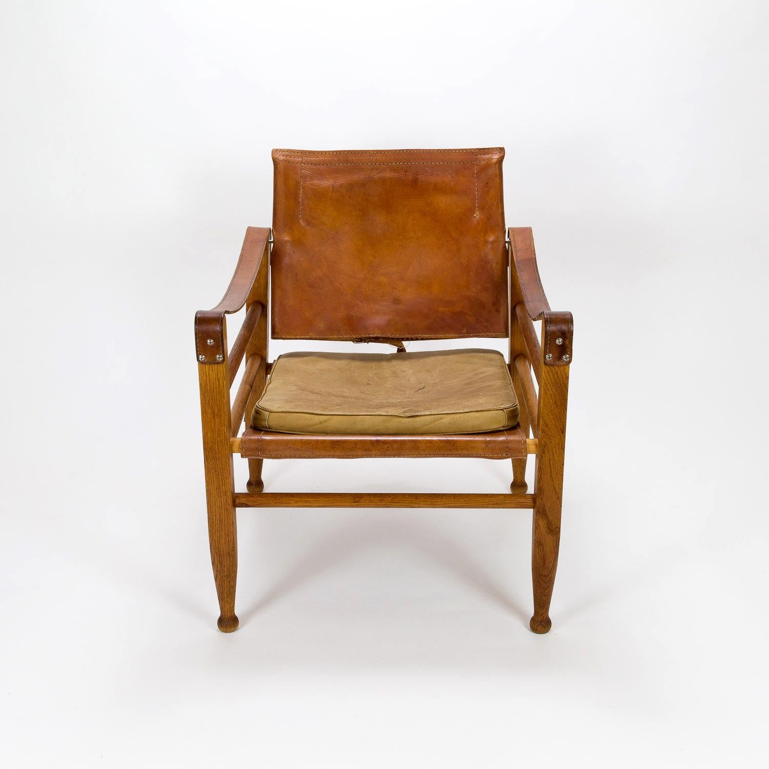 Leather Pair of Midcentury Aage Bruun Safari Chairs, Denmark, 1960s