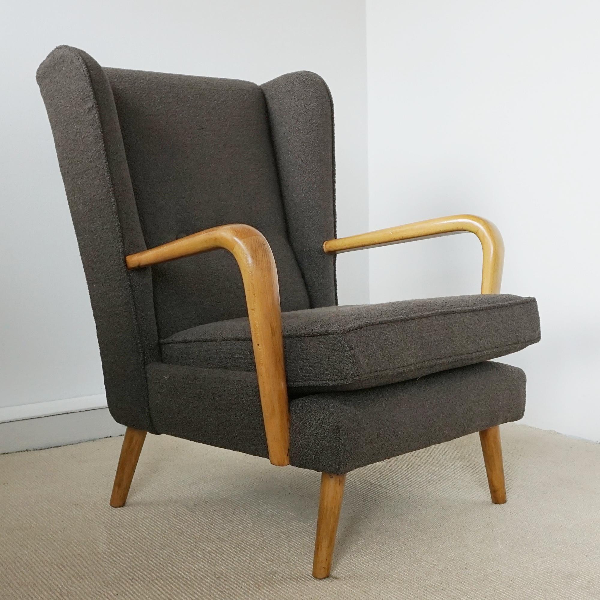 Paire de fauteuilsambino du milieu du siècle dernier par Howard Keith en vente 3
