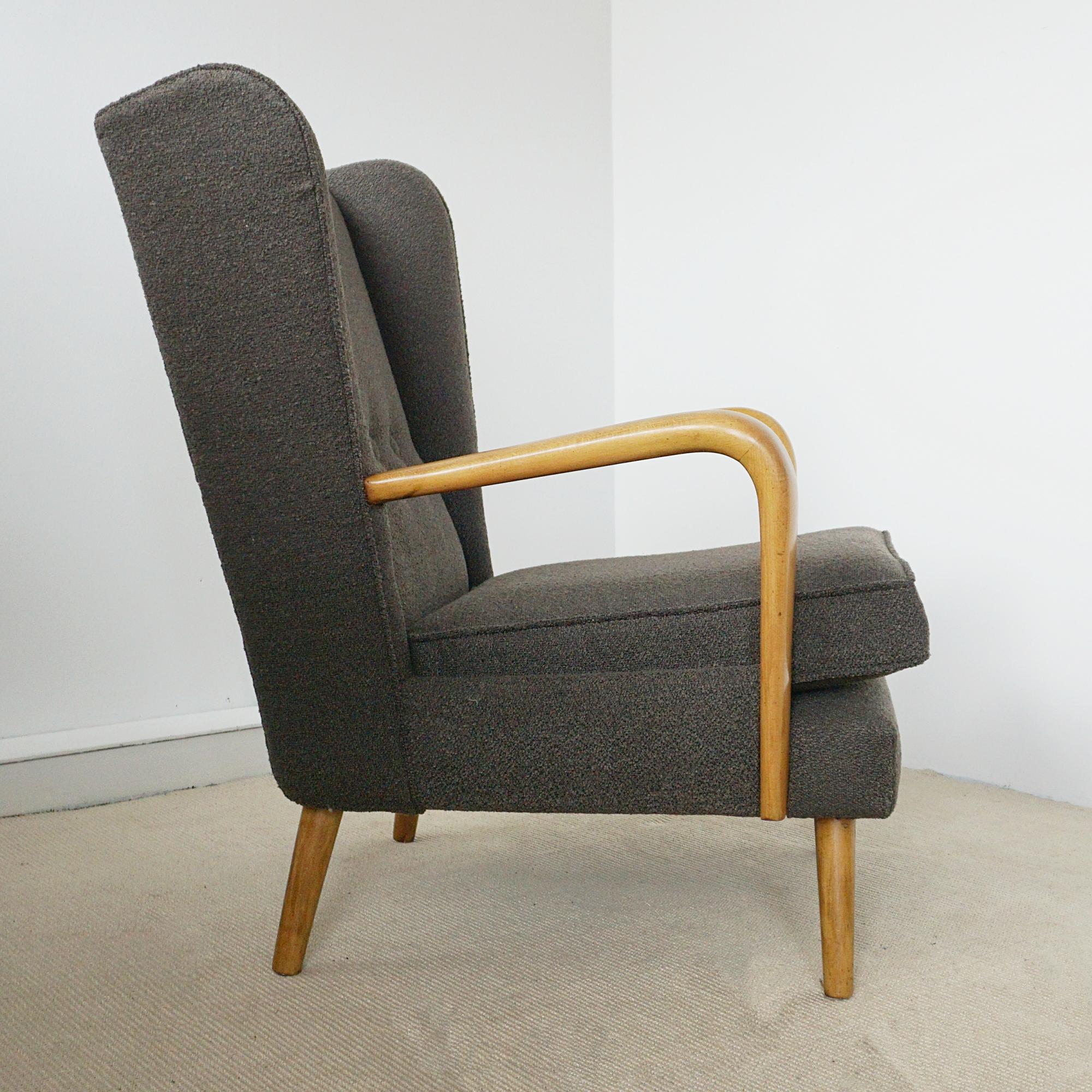 Paire de fauteuilsambino du milieu du siècle dernier par Howard Keith Bon état - En vente à Forest Row, East Sussex