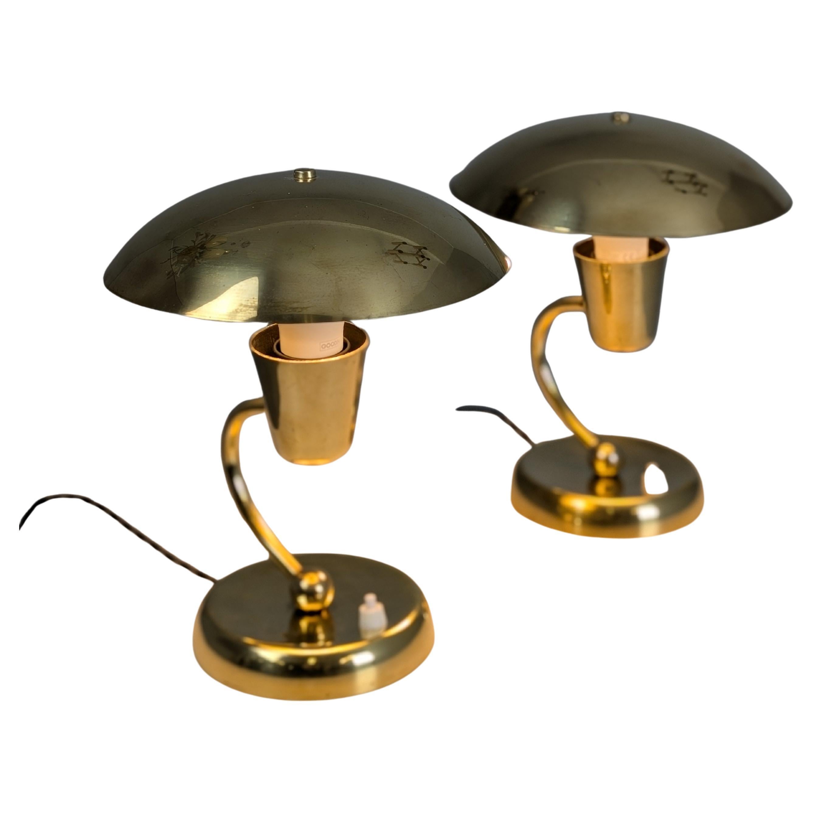 A Pair of Mid-Century Brass Table Lamps Model EV 59, Itsu 1950s For Sale