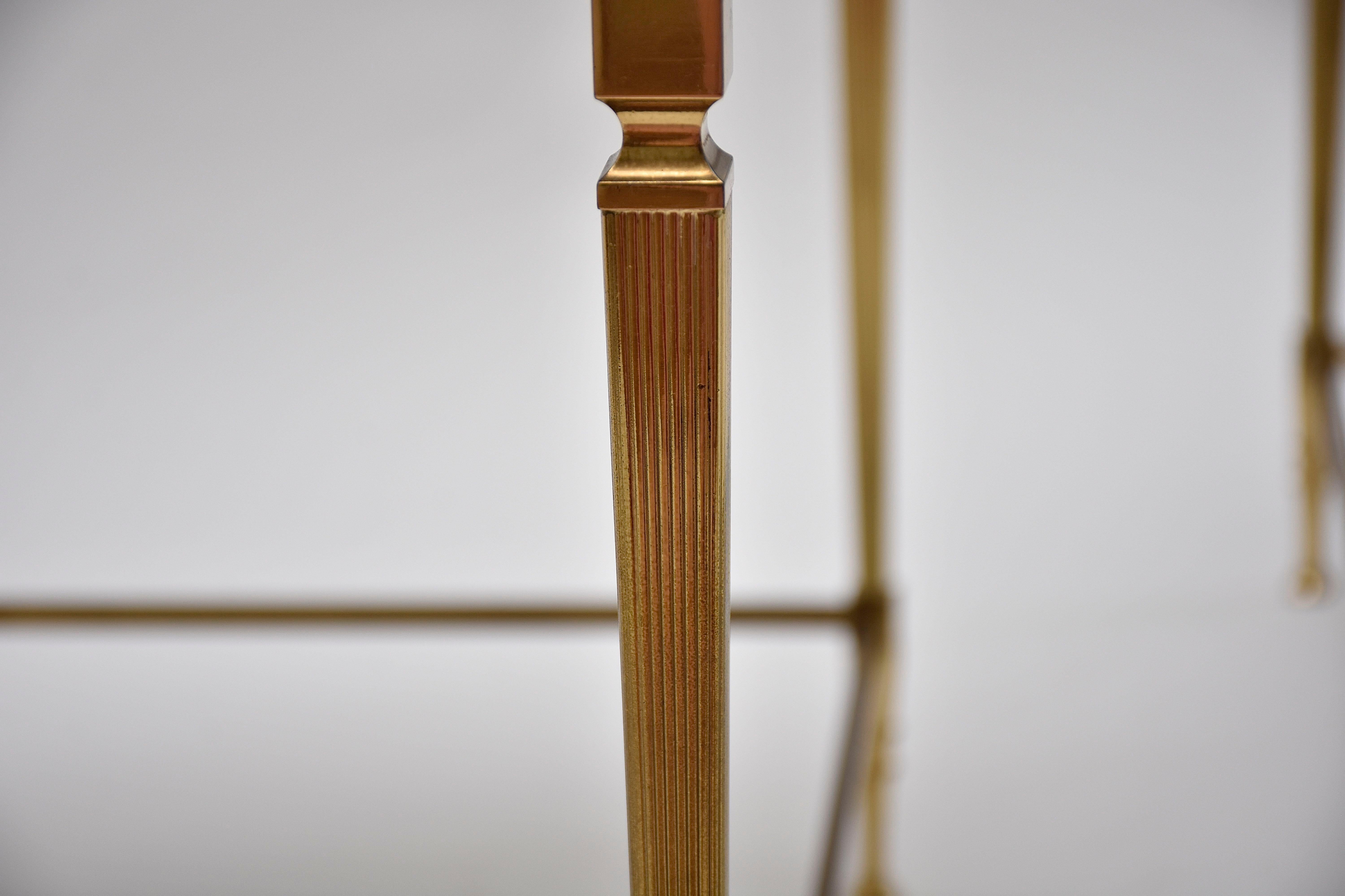 Paire de tables d'appoint en laiton doré et marbre du milieu du siècle dernier, Italie, vers 1960 en vente 3