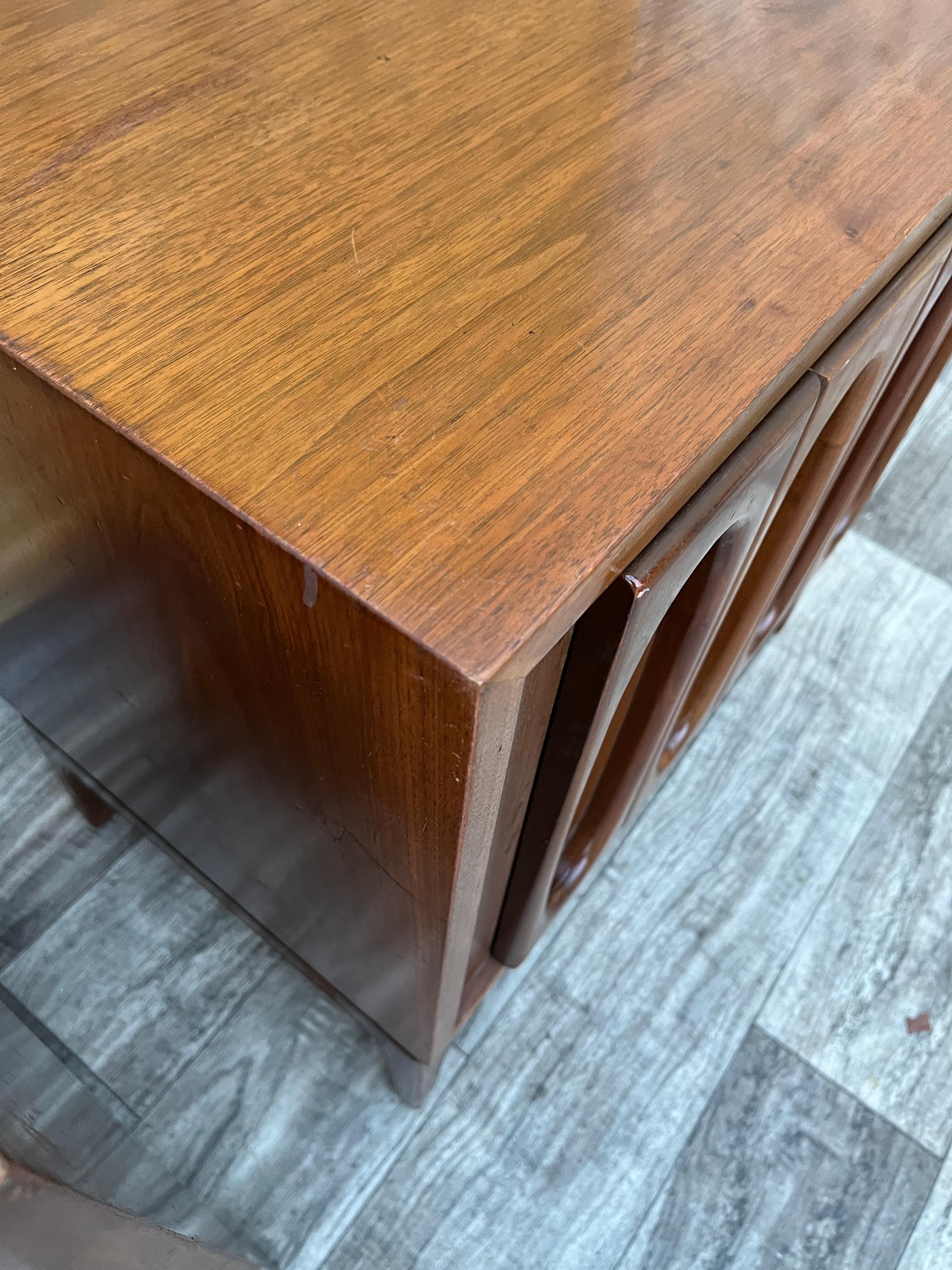 A Pair of Mid Century Modern Brutalist Inspired Nightstands. Circa 1960s. For Sale 10