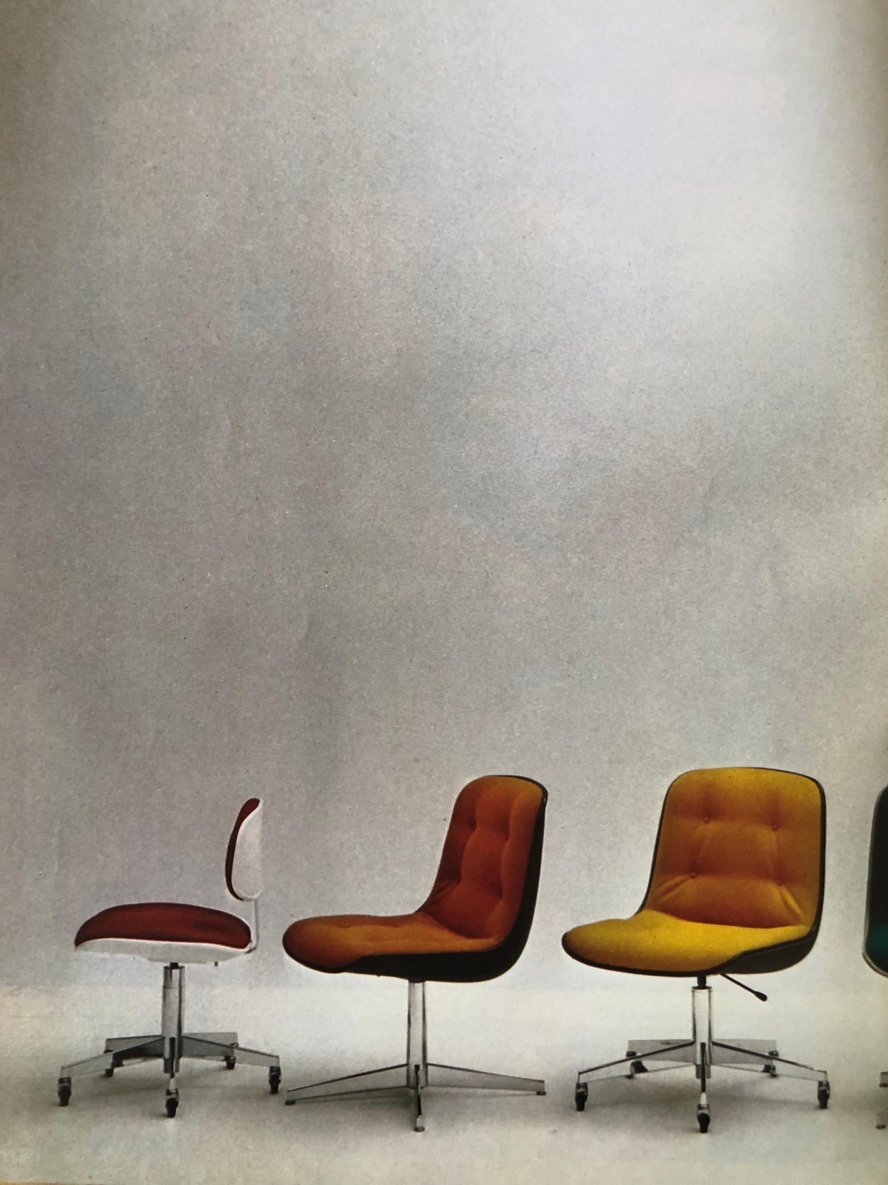 A Pair of MID-CENTURY-MODERN CHAIRS by RANDALL BUCK for STEELCASE, France 1970 For Sale 3