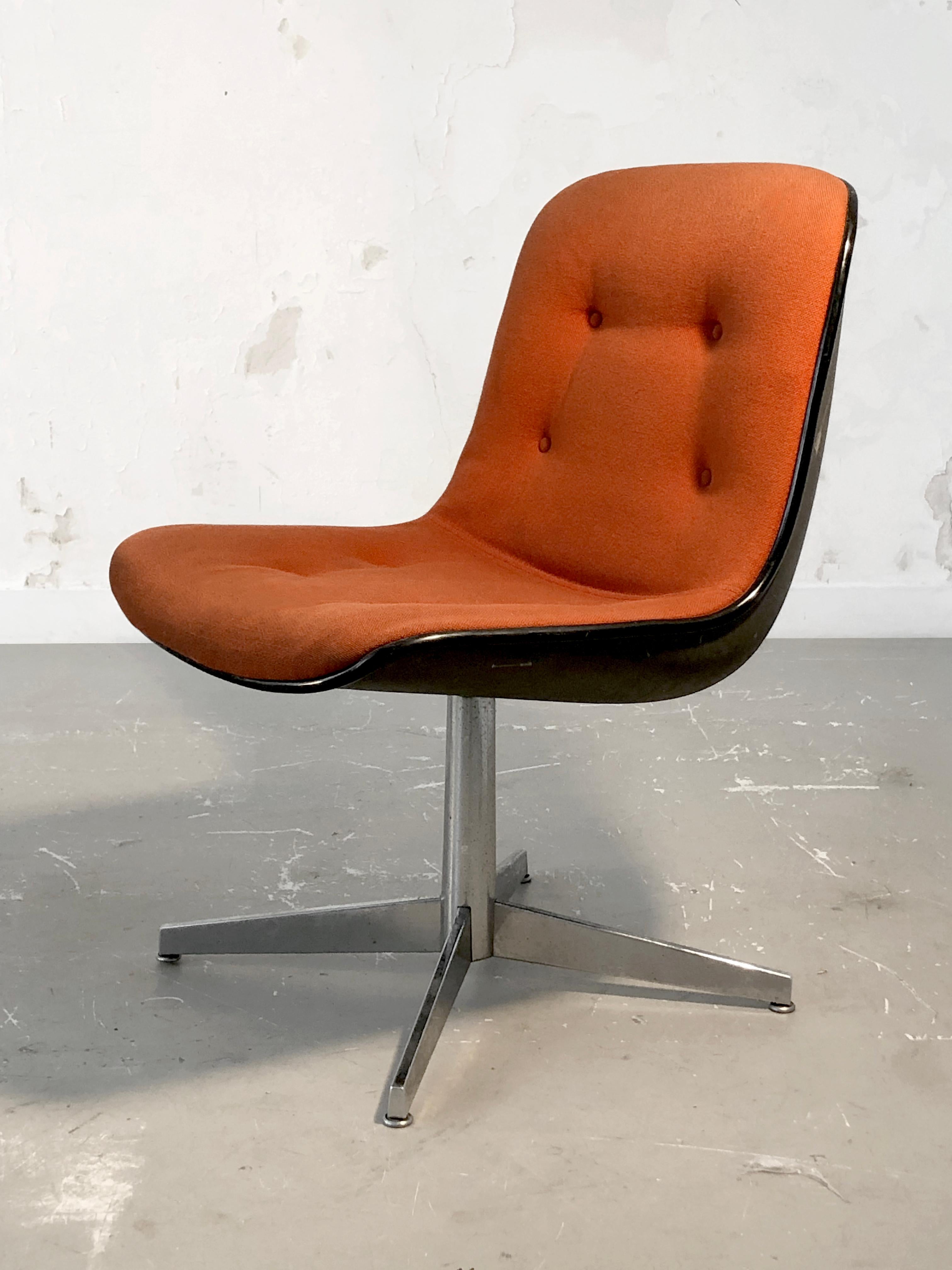 Mid-Century Modern A Pair of MID-CENTURY-MODERN CHAIRS by RANDALL BUCK for STEELCASE, France 1970 For Sale