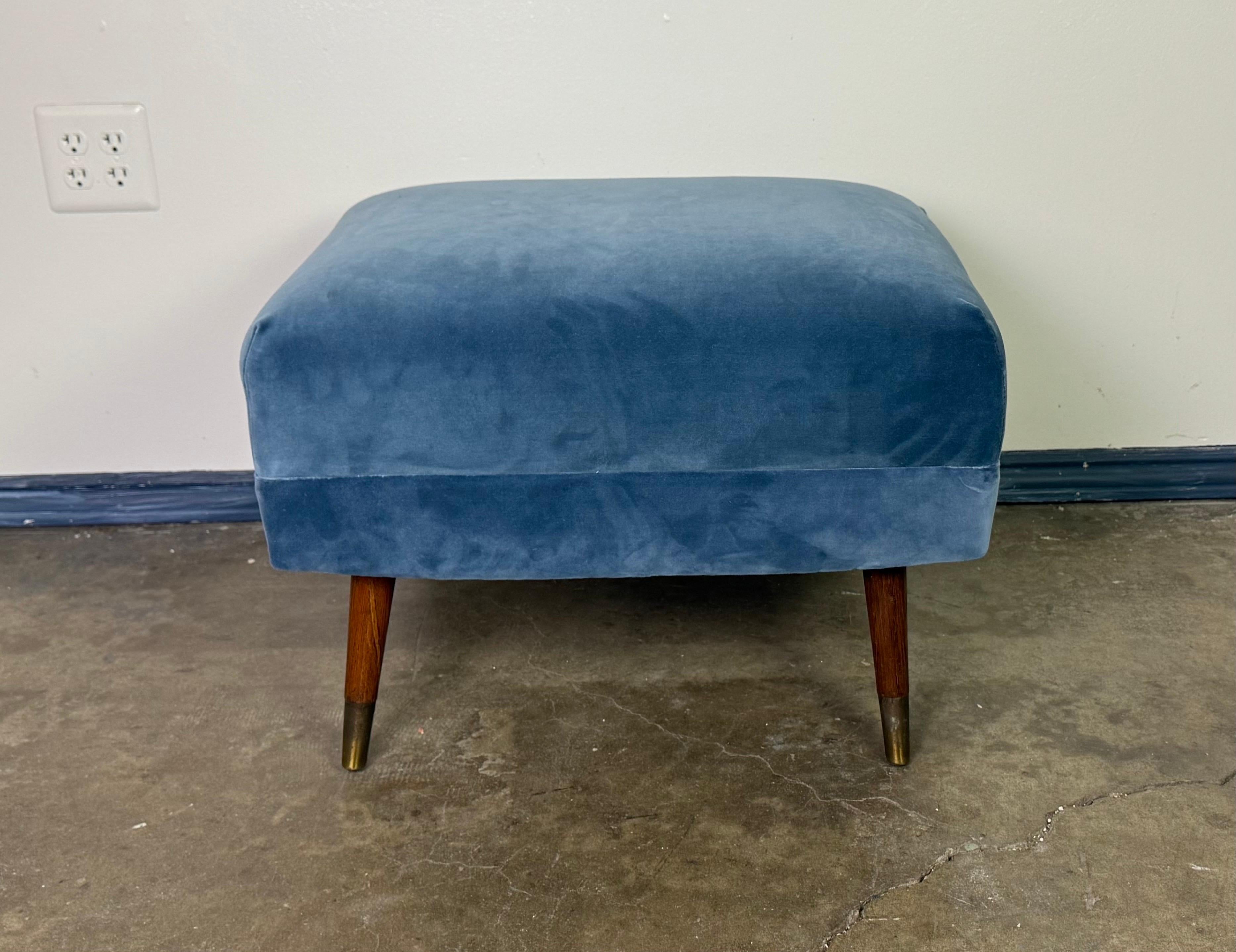 A pair of Mid-Century Modern lounge chairs designed by Folke Ohlsson For Sale 6
