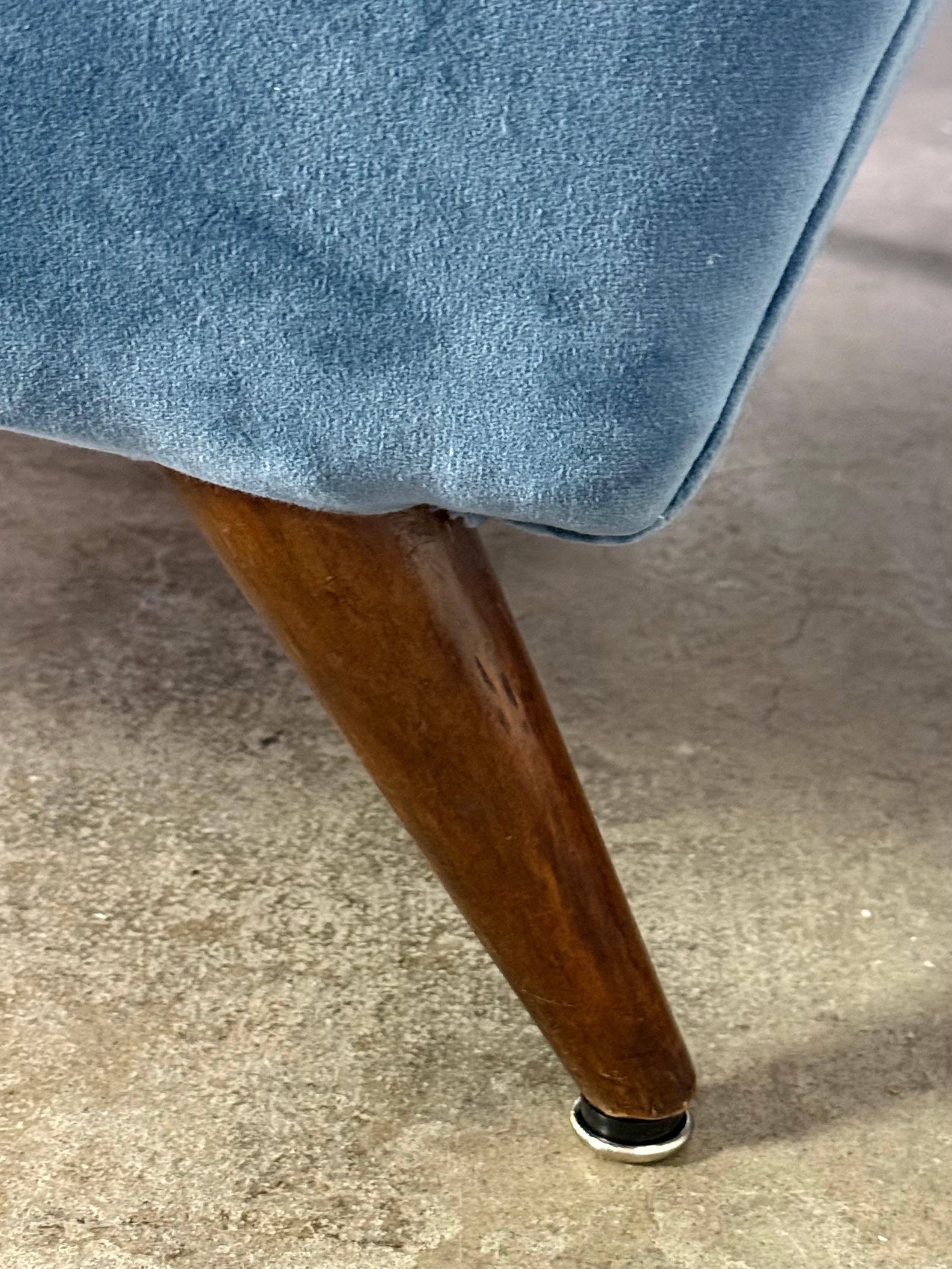 A pair of Mid-Century Modern lounge chairs designed by Folke Ohlsson For Sale 8