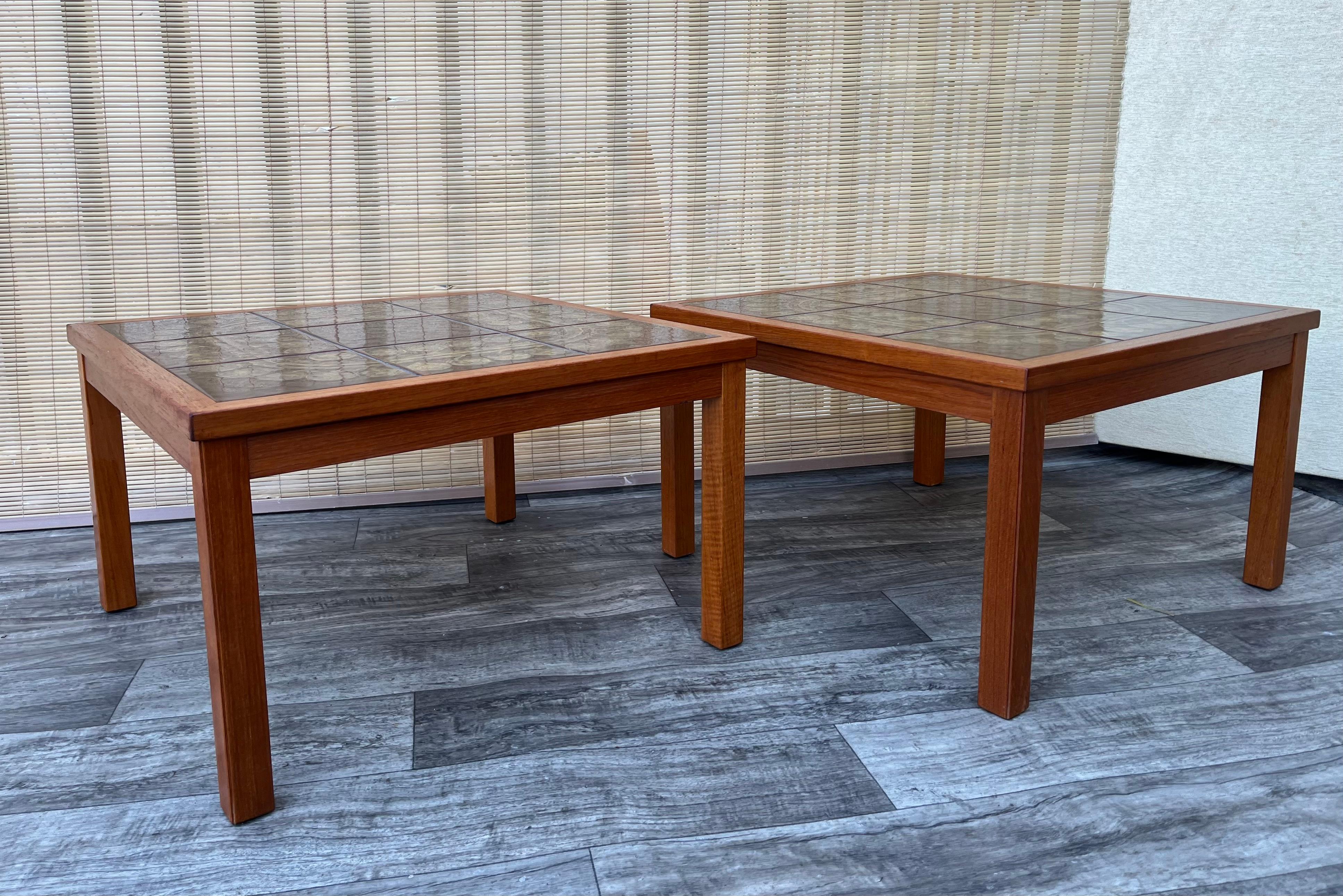 Paire de tables d'appoint The Moderns par Moluna Møbler, Danemark Circa 1970 en vente 3