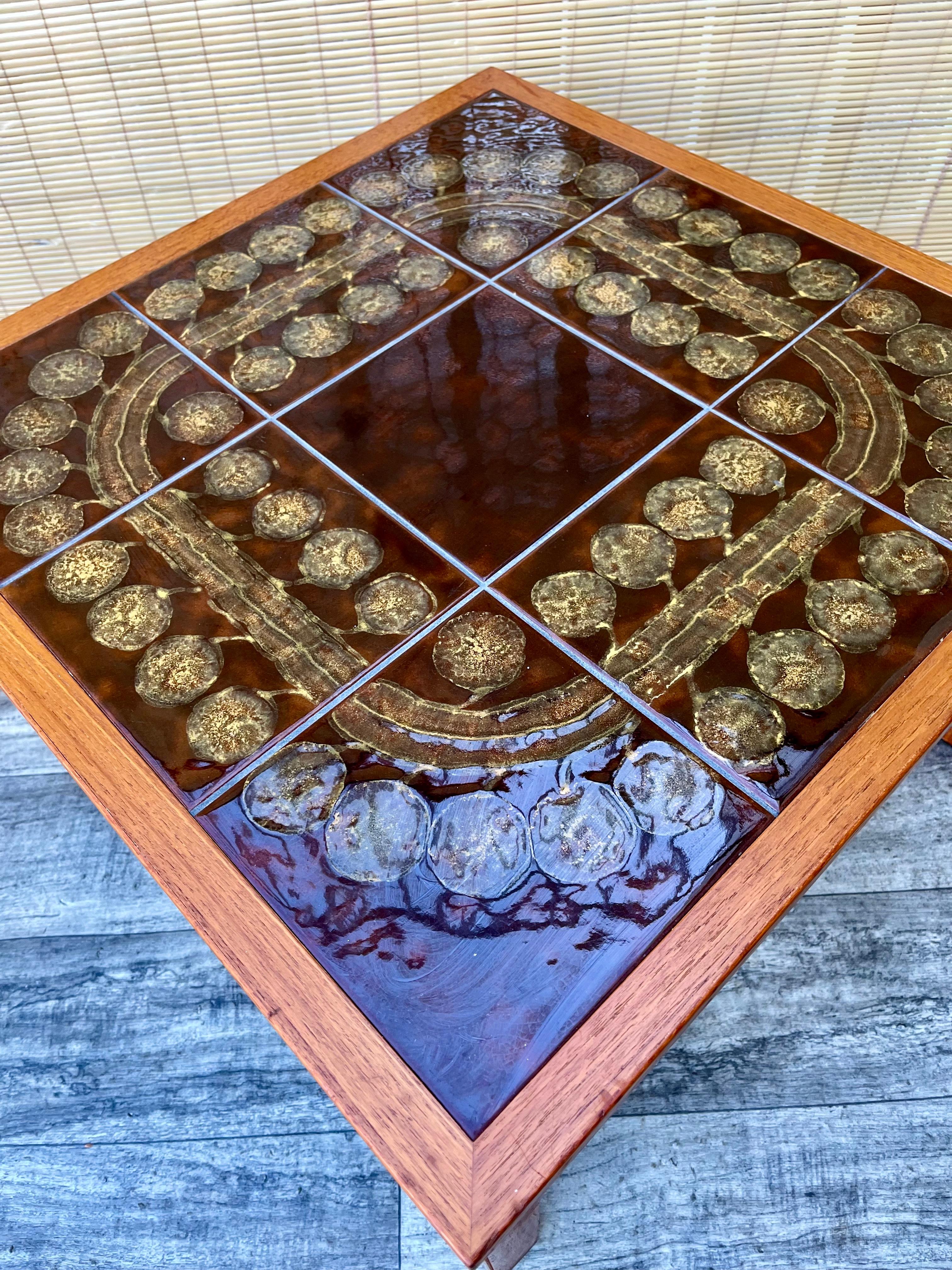 Paire de tables d'appoint The Moderns par Moluna Møbler, Danemark Circa 1970 en vente 12