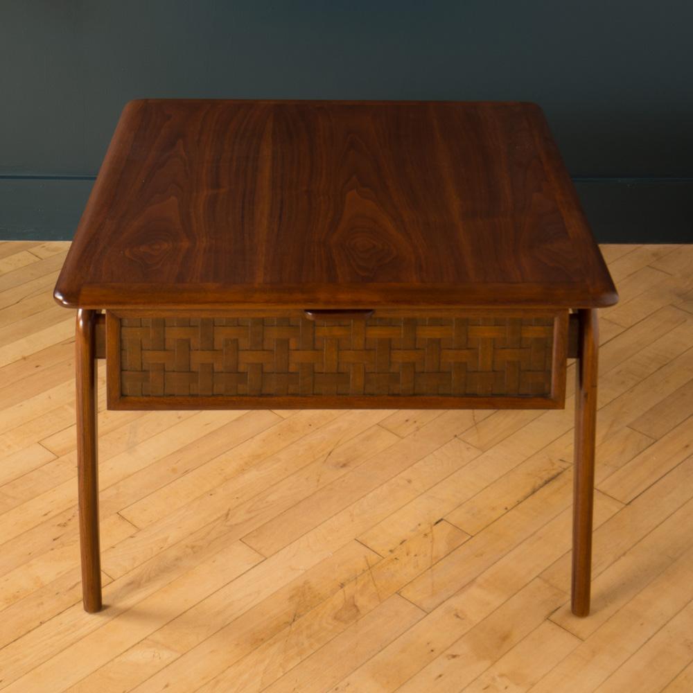 Mid-Century Modern Pair of Midcentury Modern Side Tables Designed by Lane, Acclaim Series For Sale