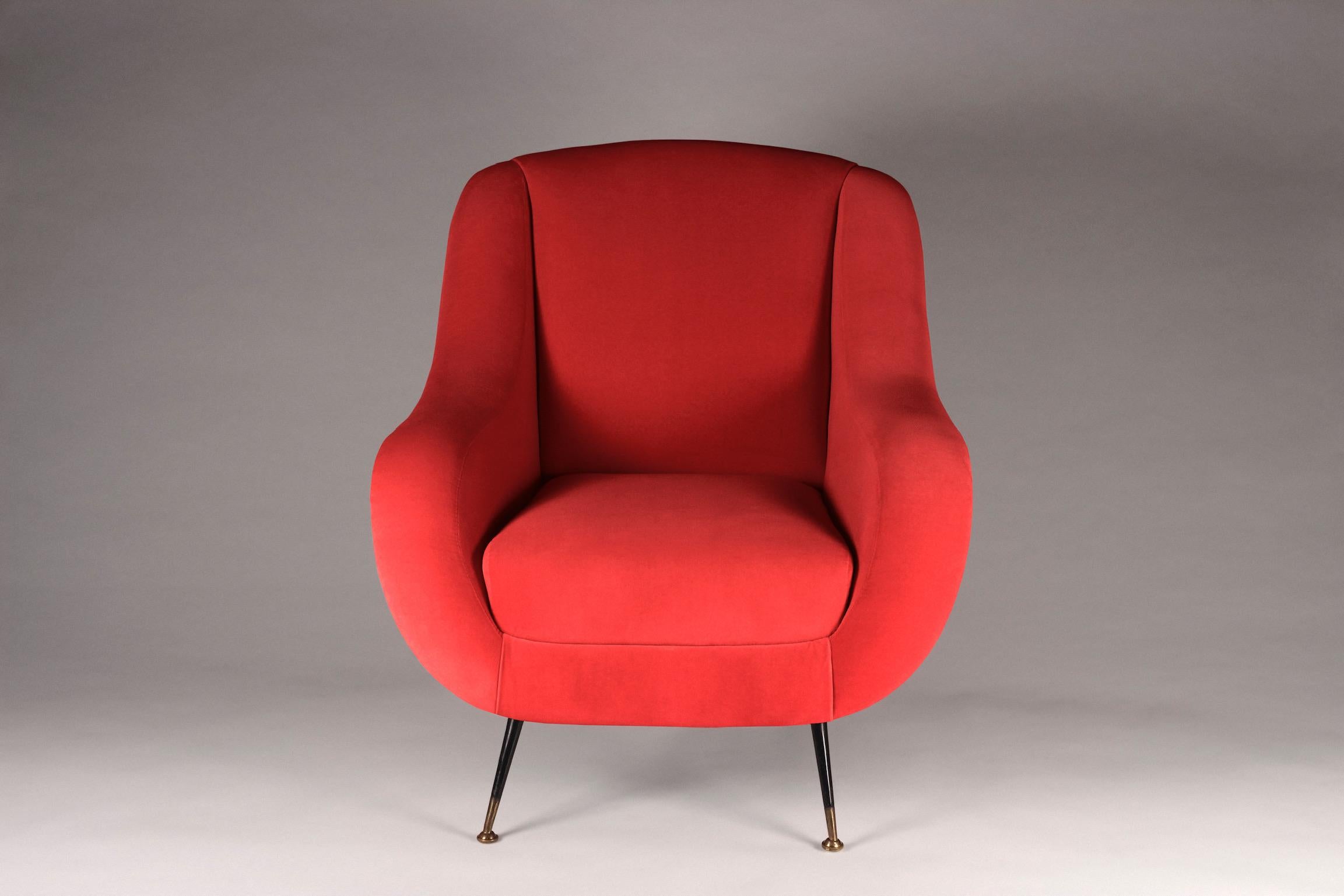 The Sophia chair was inspired by stylish Italian design from the 1950s and is now created by English craftsman for the 21st century. We developed a lounge chair with the option of producing any number to your fabric specification. The price quoted