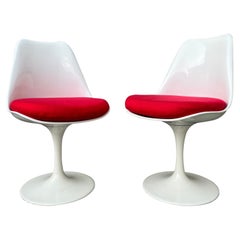 A Pair Of Mid Century Modern Swivel Tulip chairs by Rudi Bonzanini. Circa 1970s