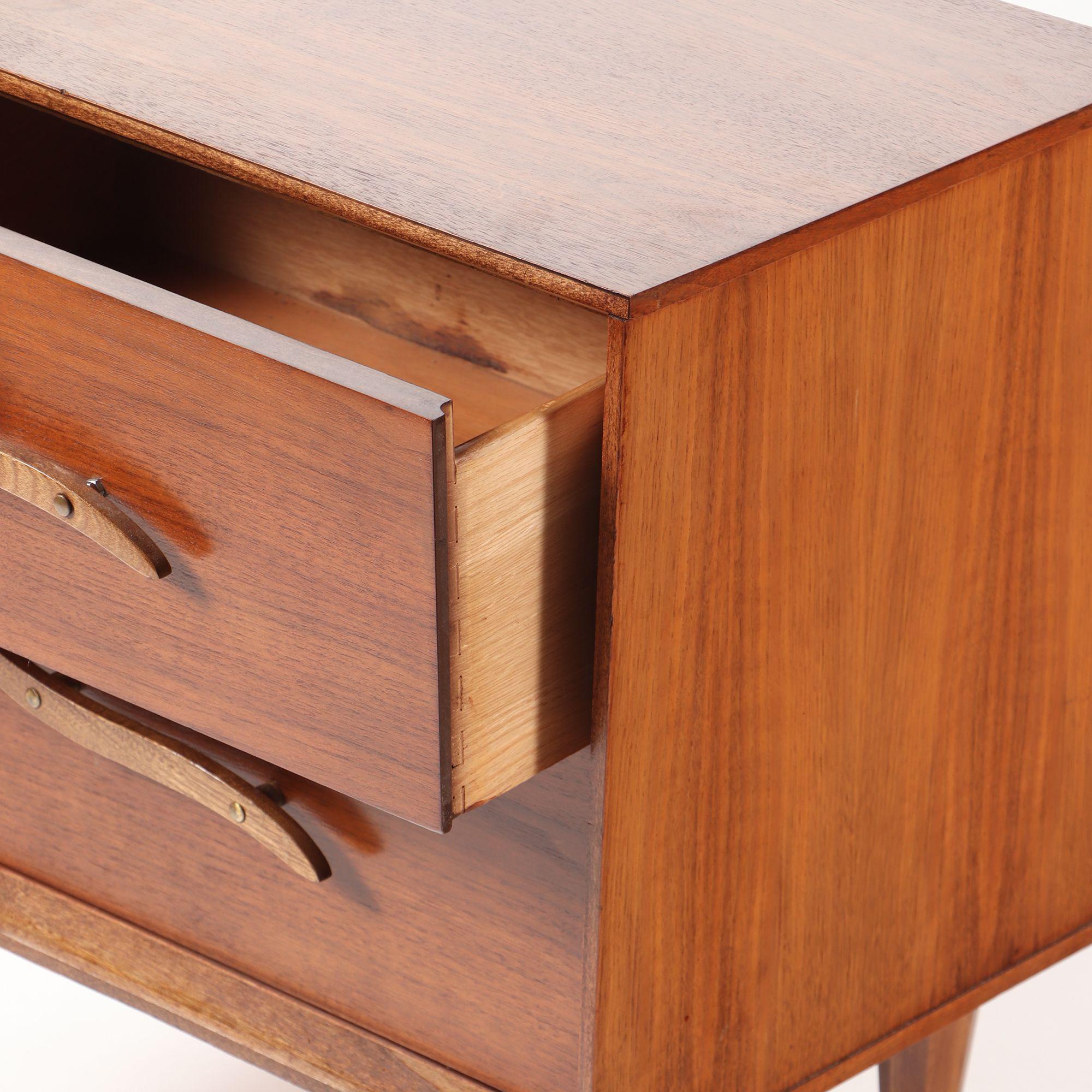 Pair of Mid-Century Modern Walnut Nightstands, circa 1960 2