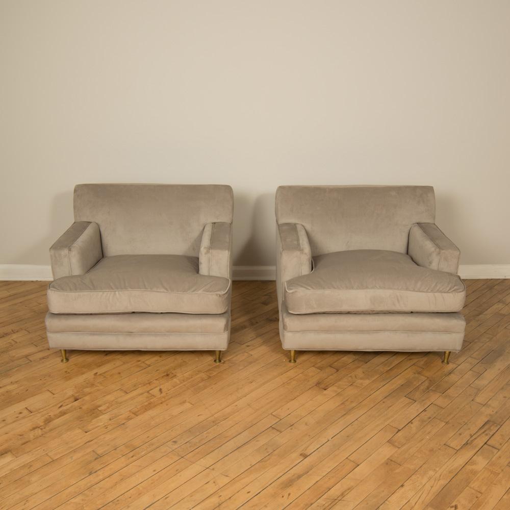 Pair of Midcentury Oversized Italian Club Chairs with Bronze Legs, circa 1950 In Good Condition For Sale In Philadelphia, PA