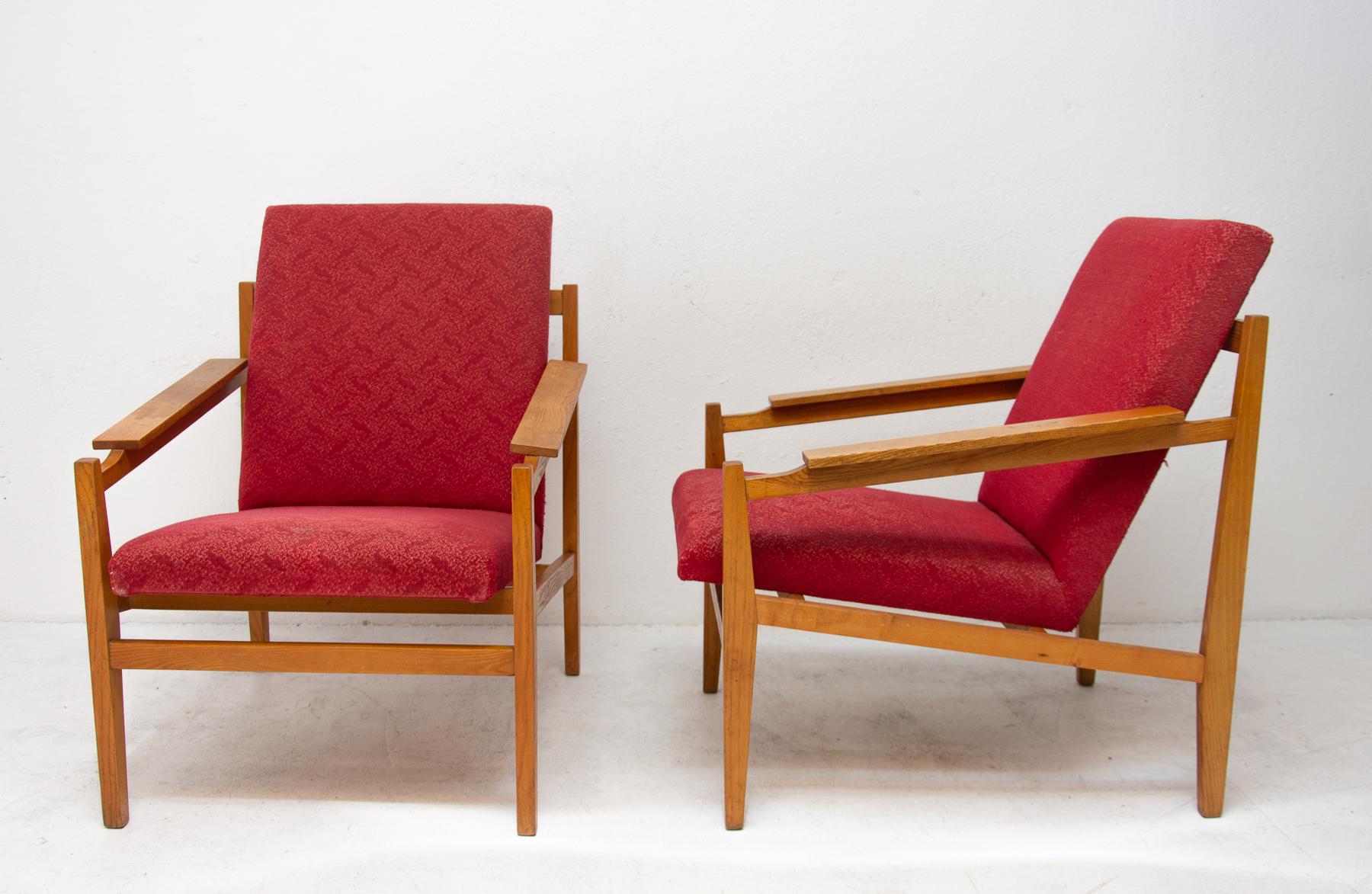 Czech Pair of Midcentury Scandinavian style armchairs, 1960s For Sale