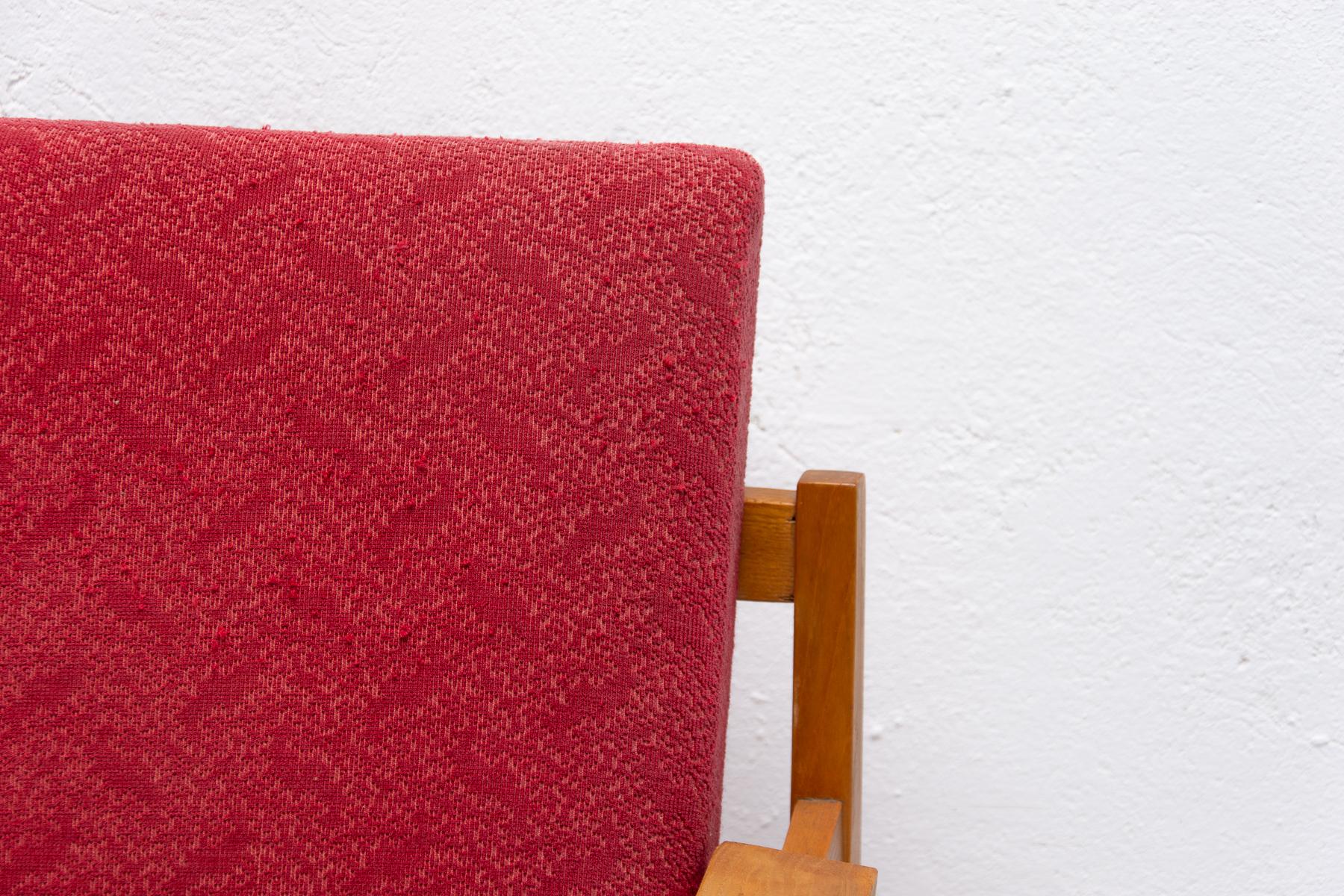 Ein Paar Sessel im skandinavischen Stil aus der Mitte des Jahrhunderts, 1960er Jahre im Angebot 1
