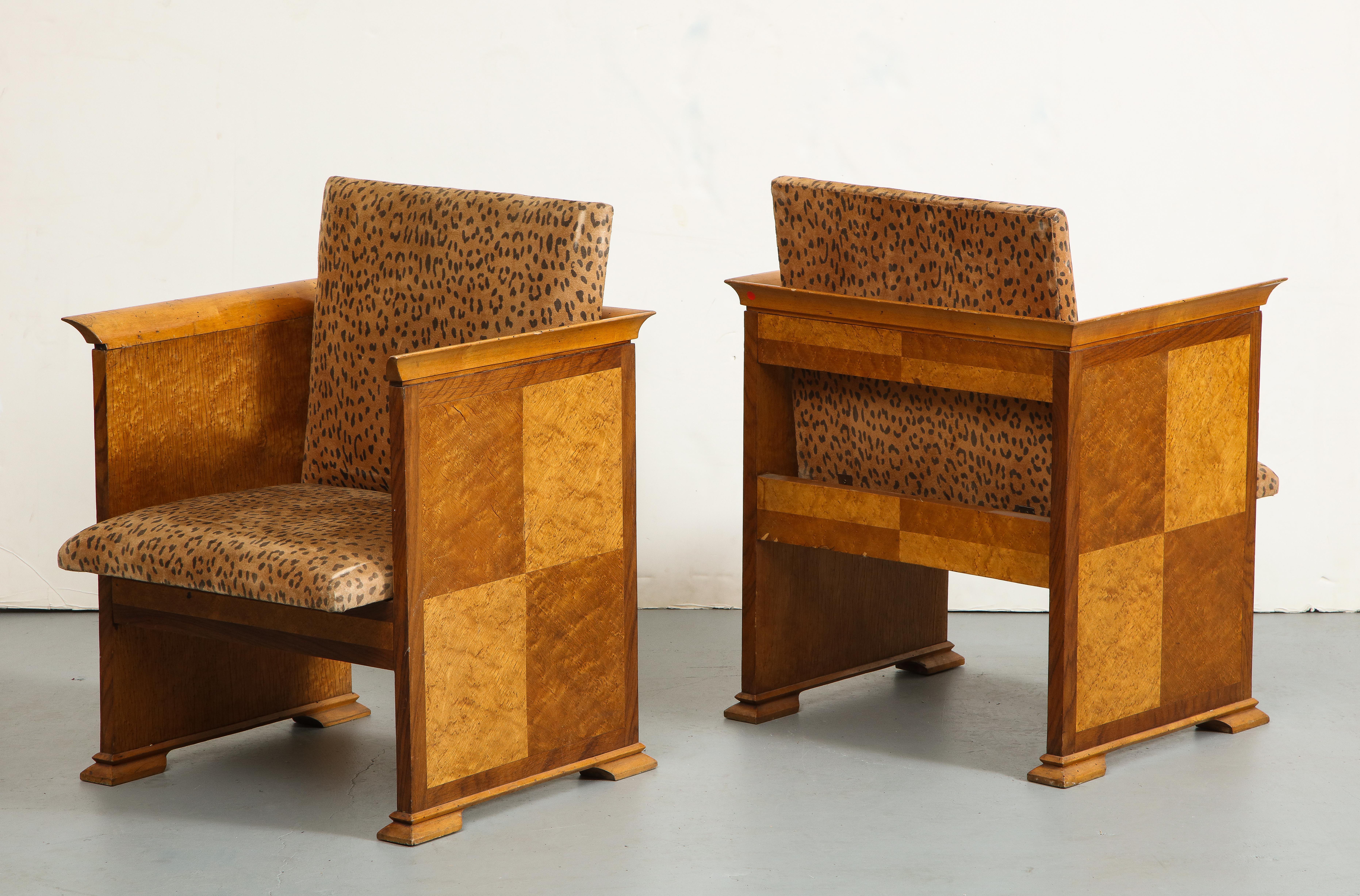 Pair of Midcentury Italian Walnut Armchairs with Leopard Cushions, 1930s  In Good Condition In Chicago, IL