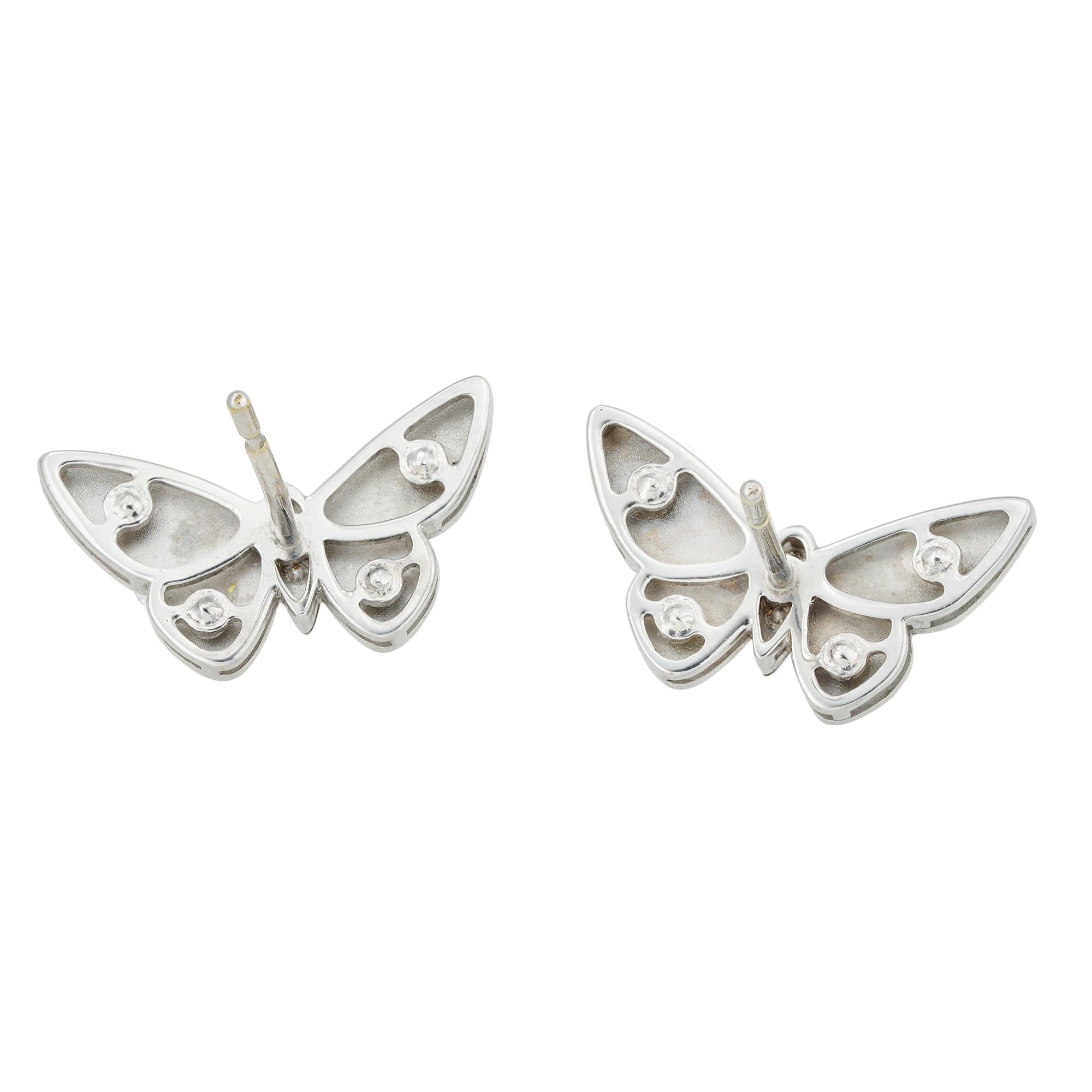 Contemporain Paire de clous d'oreilles papillon bleu nuit par Ilgiz F en vente