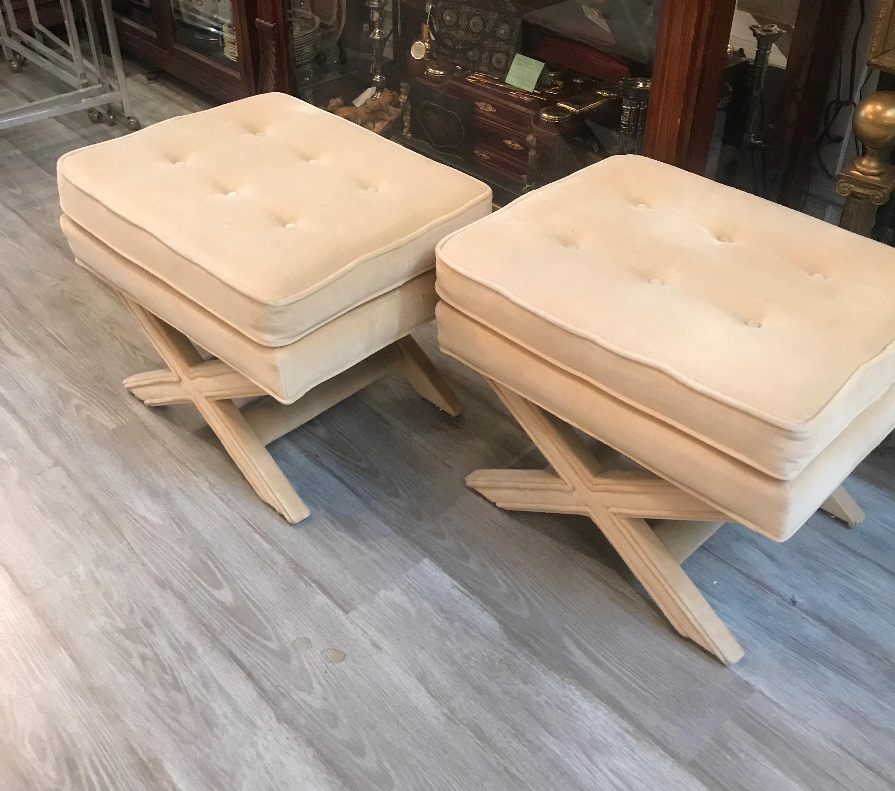 Pair of Milo Baughman Style X Benches In Good Condition In Lambertville, NJ