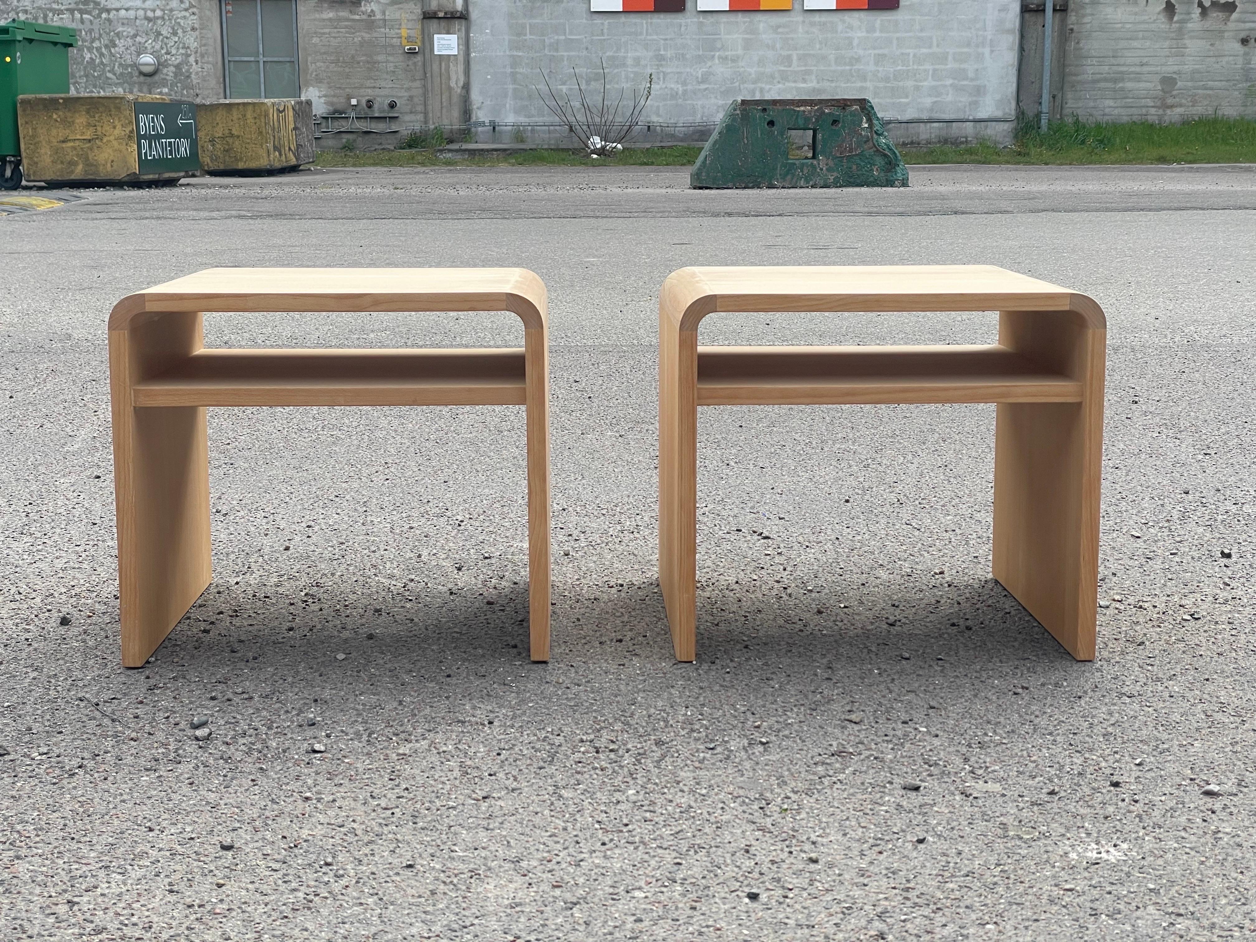 Birch Pair of minimalistic Danish nightstands from the 1980s For Sale