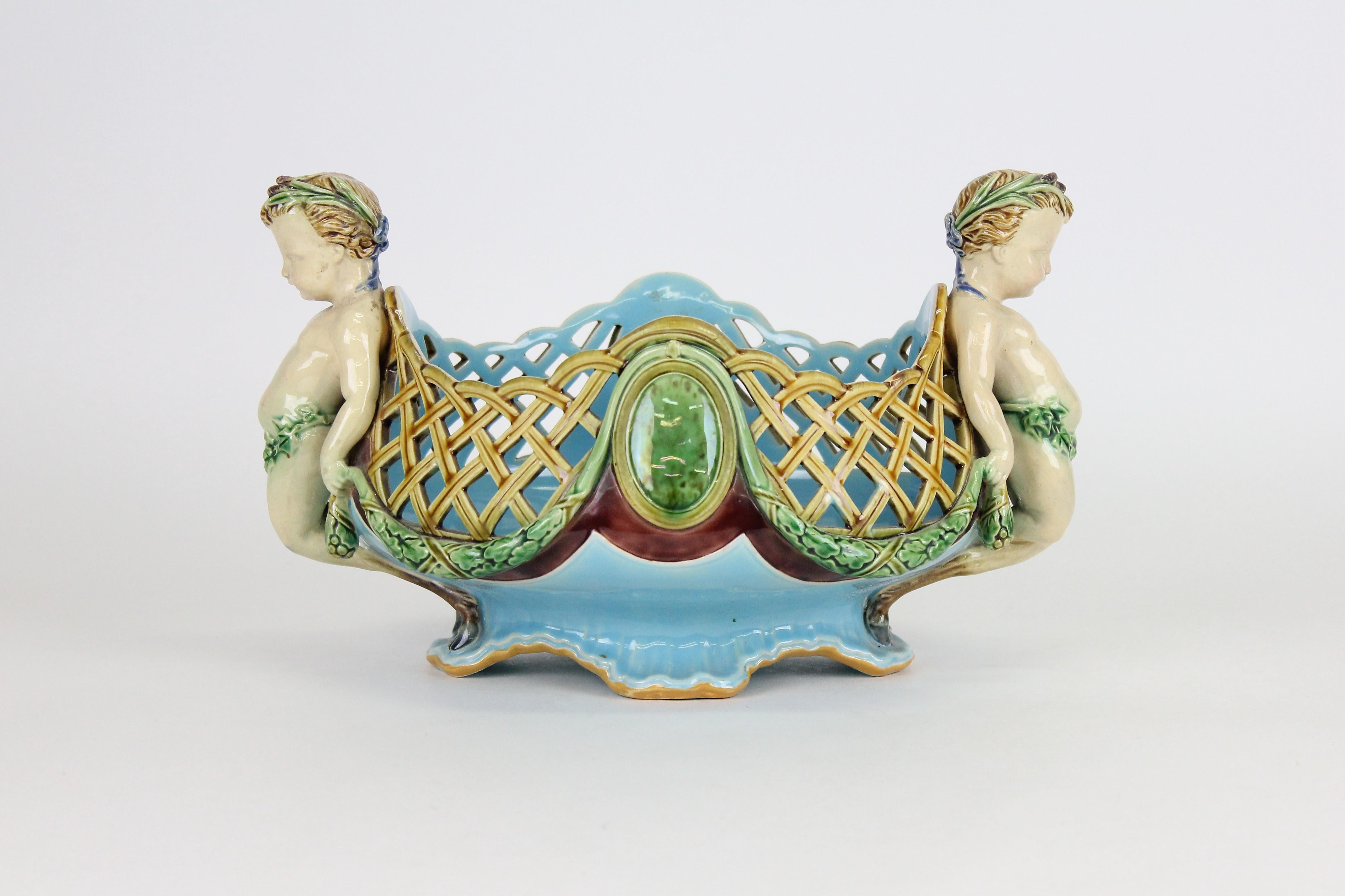 Mid-19th Century A Pair of Minton Majolica Baskets or Jardinieres by Albert Carrier-Belleuse. For Sale