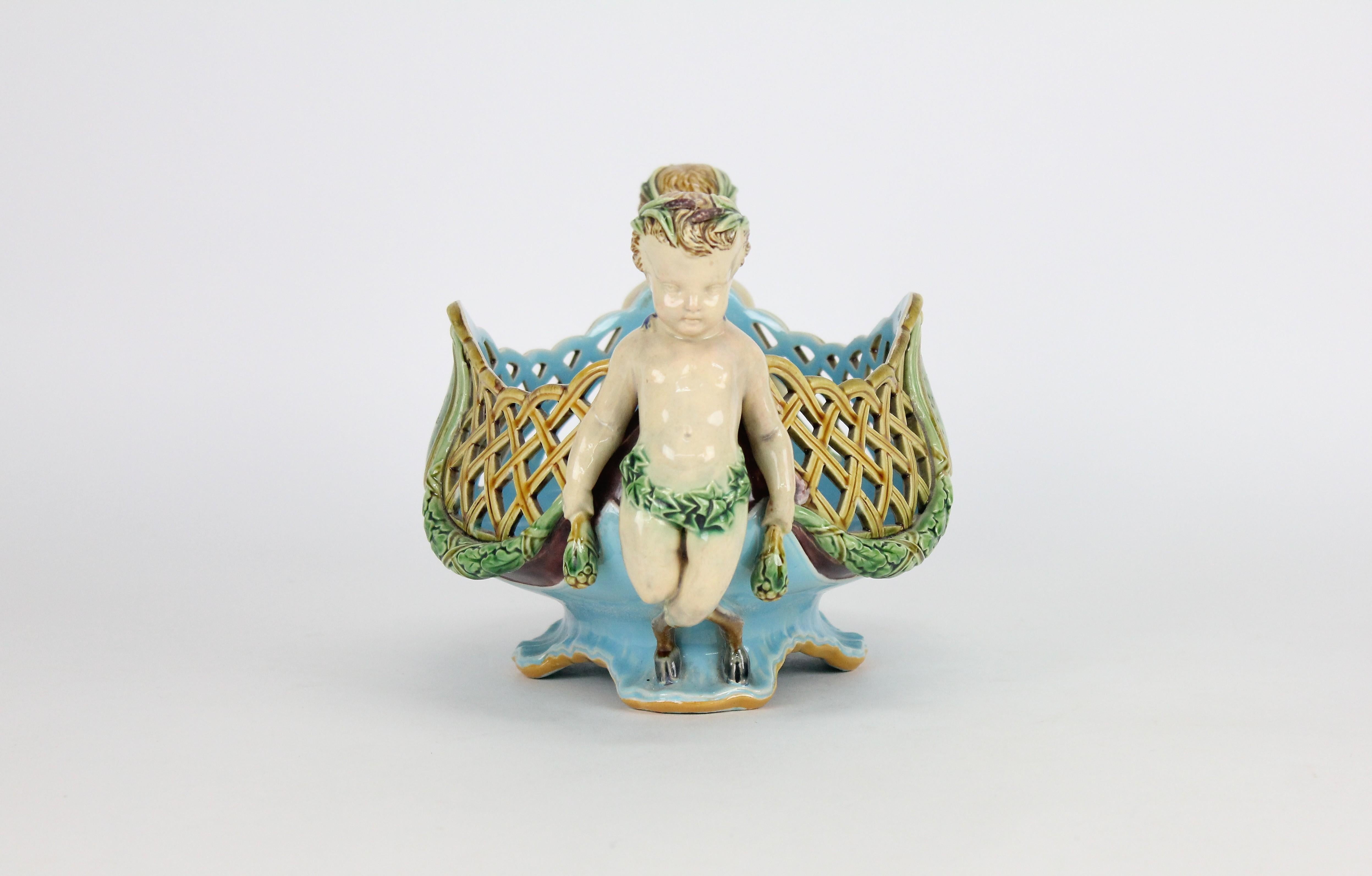 A Pair of Minton Majolica Baskets or Jardinieres by Albert Carrier-Belleuse. For Sale 1