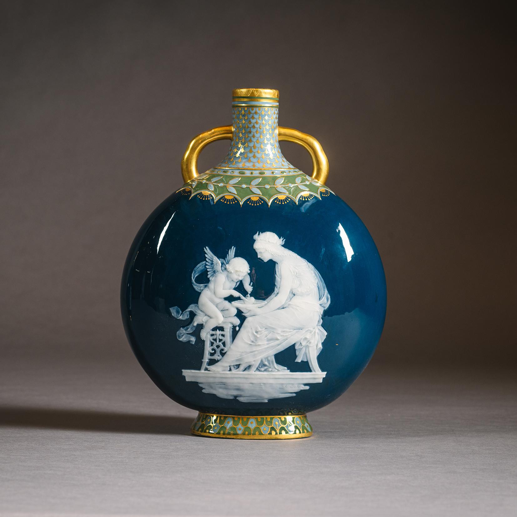 Pareja de petacas Mintons Pâte-sur-pâte Peacock Blue Moon en Bueno estado para la venta en Brighton, West Sussex