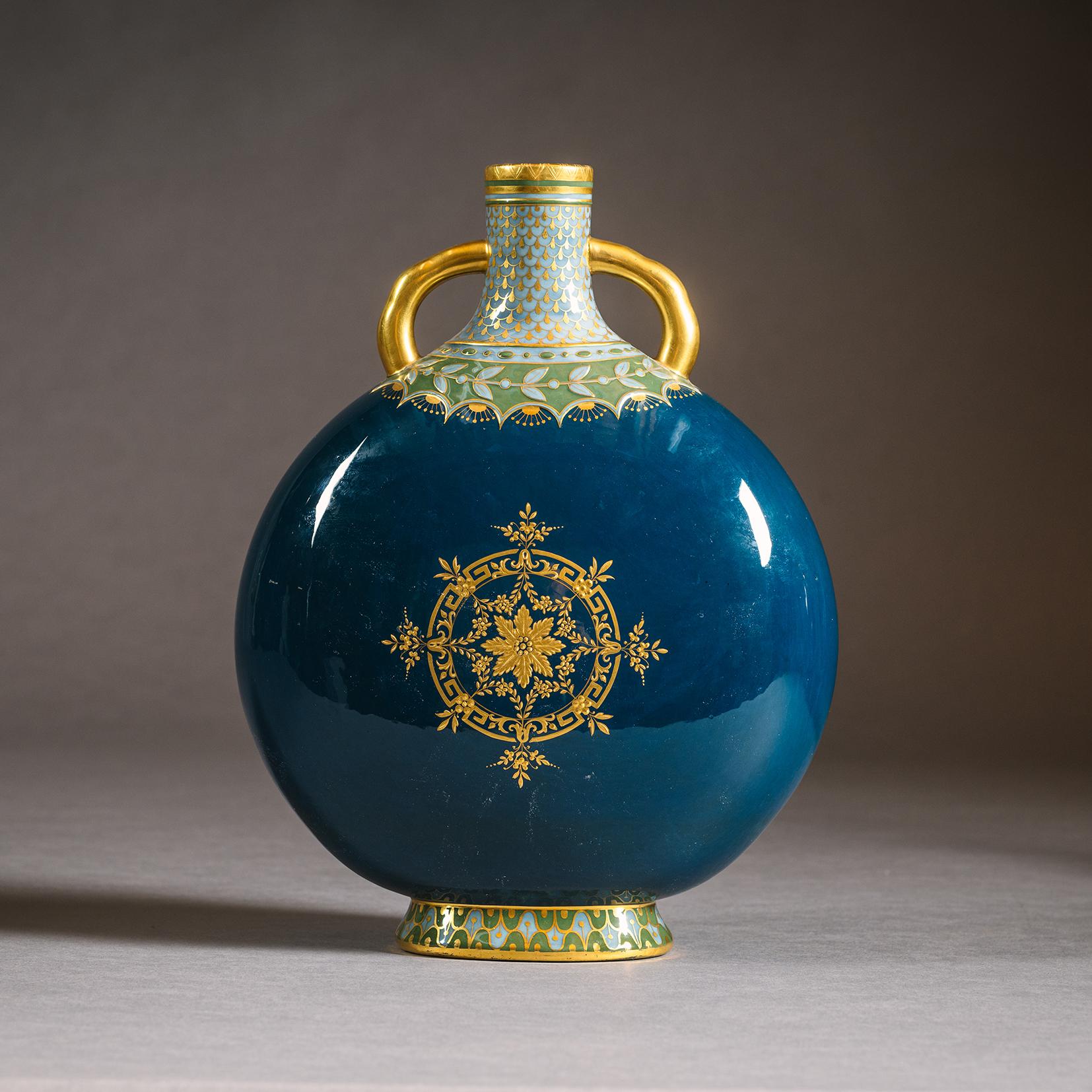 Pareja de petacas Mintons Pâte-sur-pâte Peacock Blue Moon en venta 1