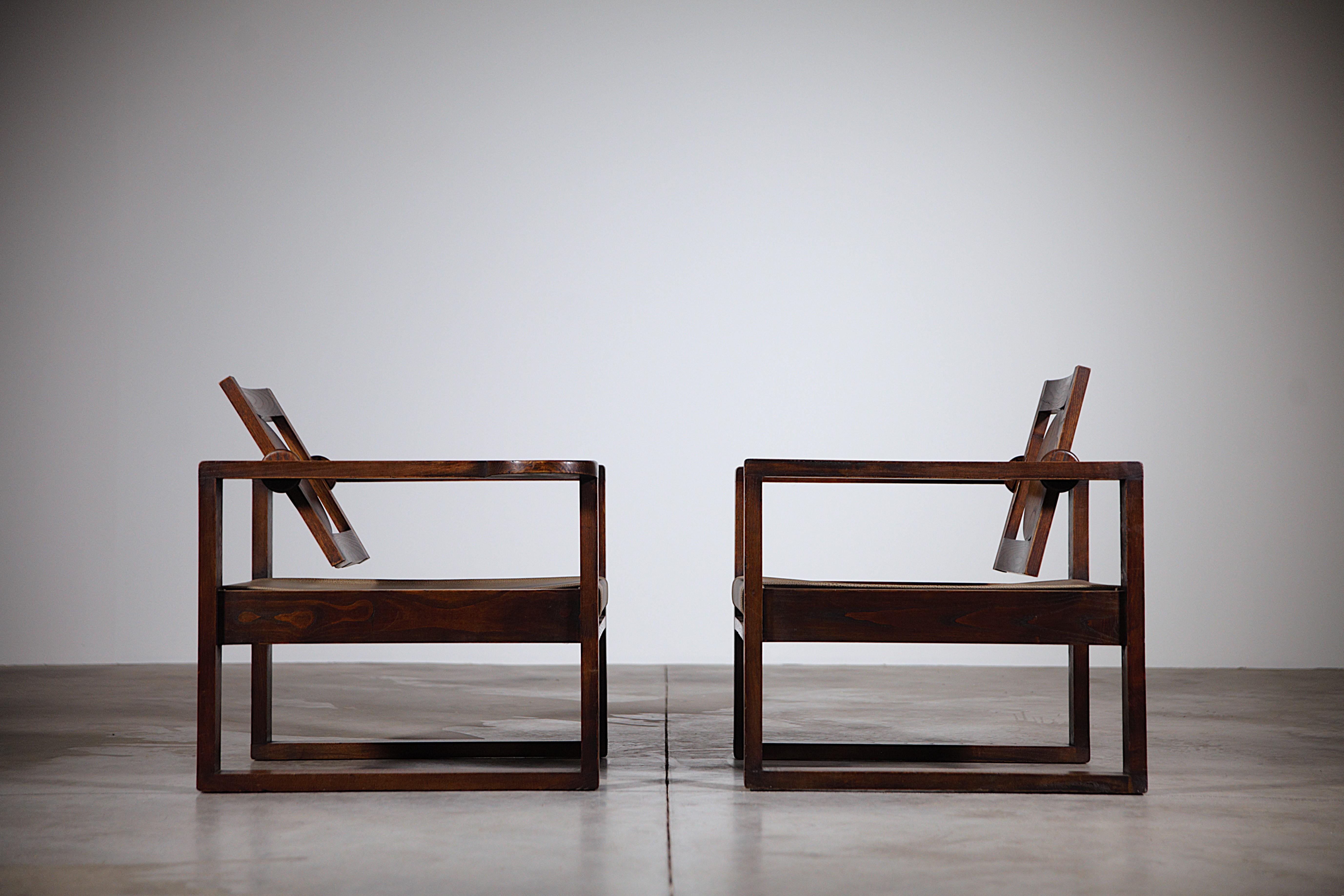 A Pair of Modernist Armchairs by Victor Courtray France 1940s 6