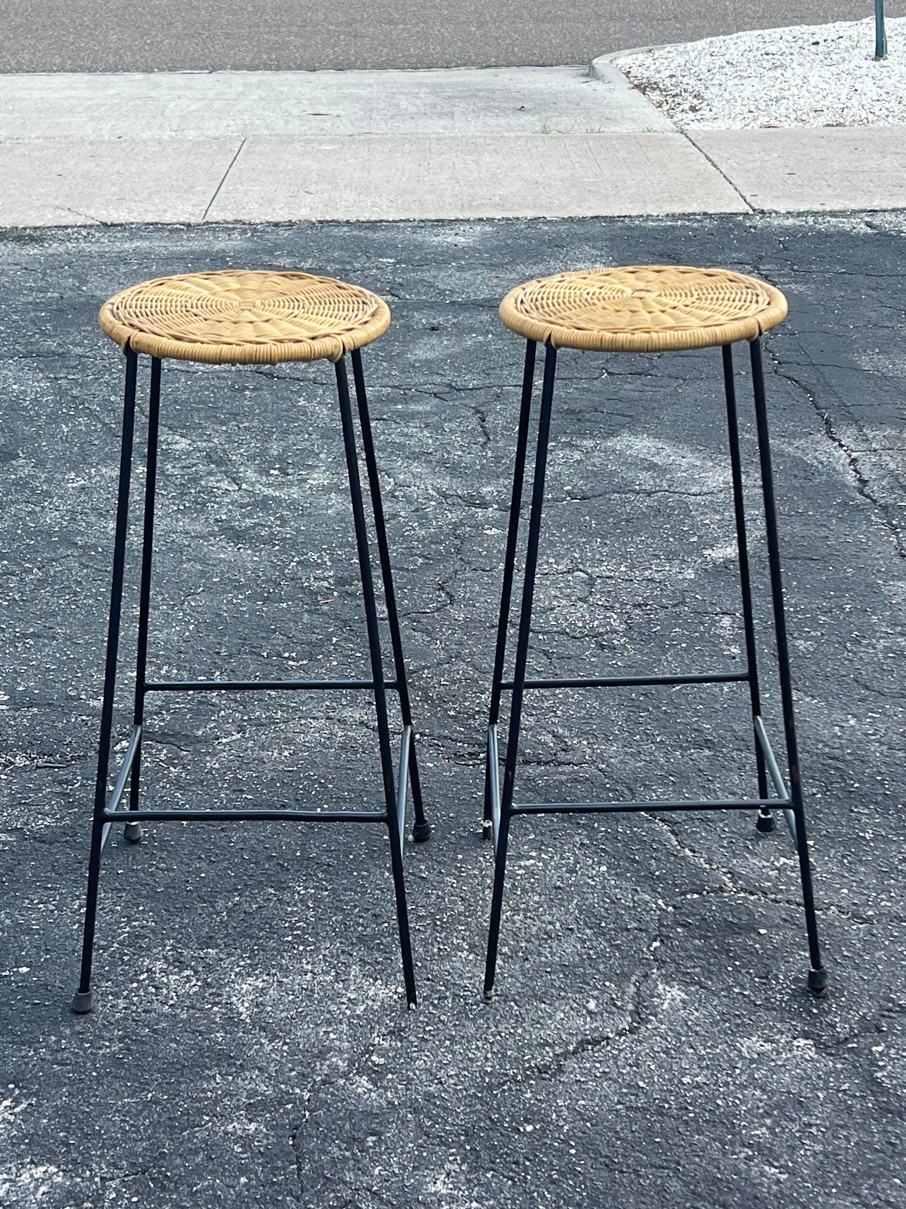 Mid-Century Modern A Pair Of Modernist Bar Stools Ca' 1960's For Sale