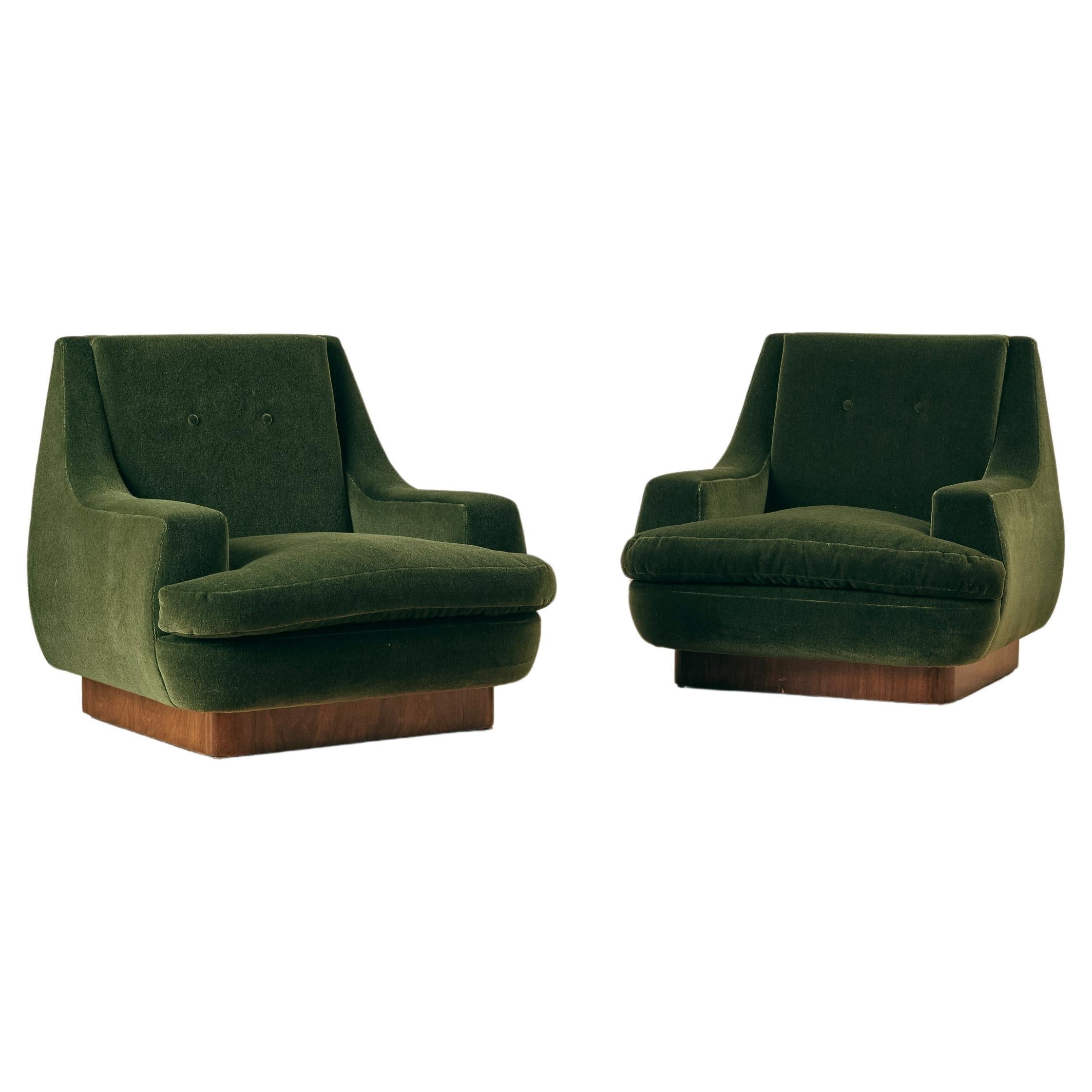 A Pair of Modernist Cube Lounge Chairs  For Sale