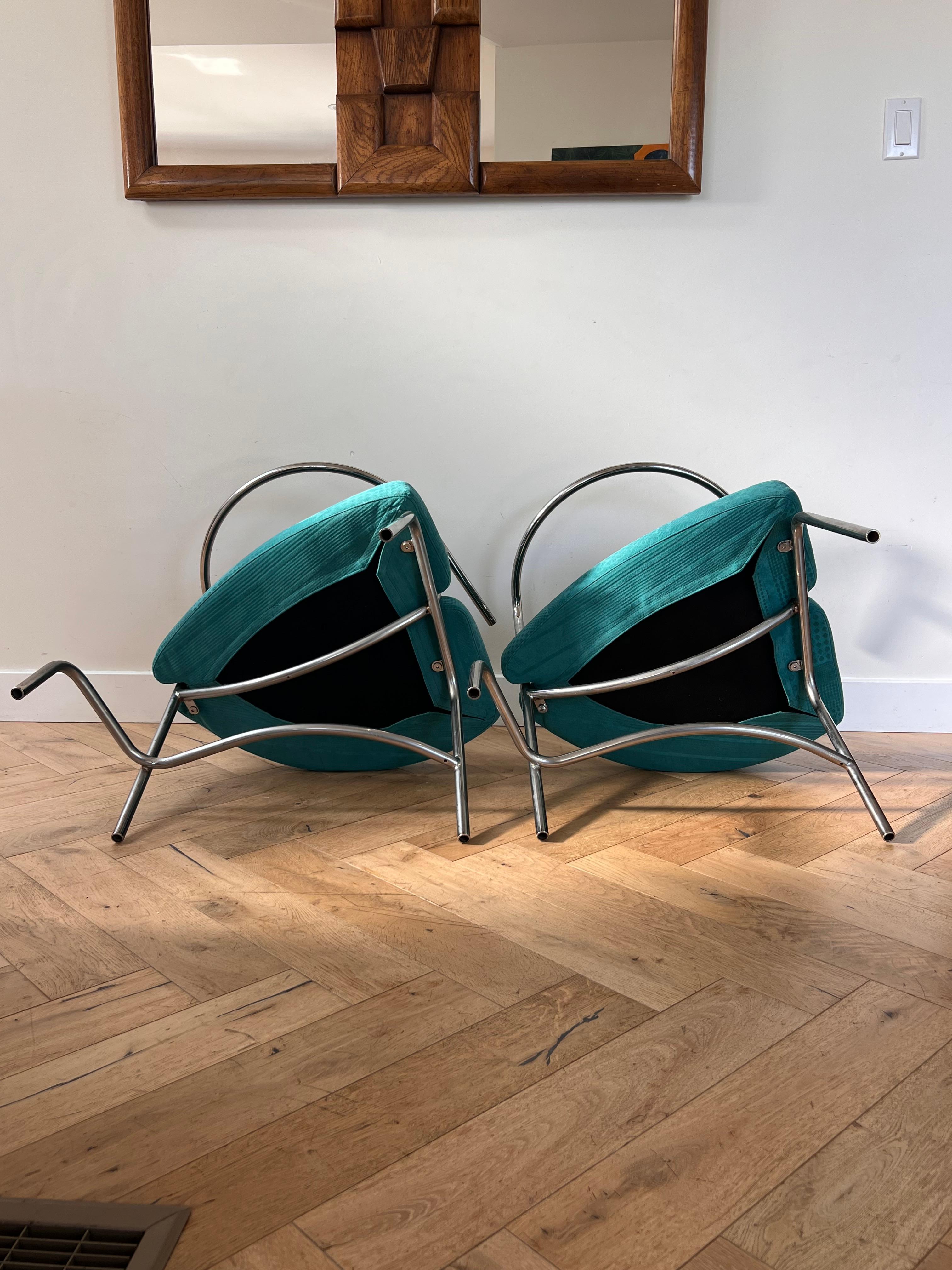 Pair of Modernist Italian Geometric Armchairs, C 1970 For Sale 2